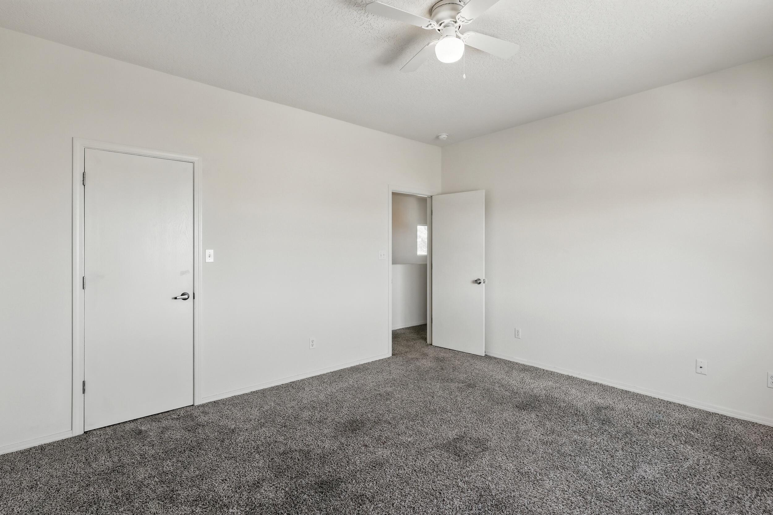 10016 Rio Canon Avenue SW