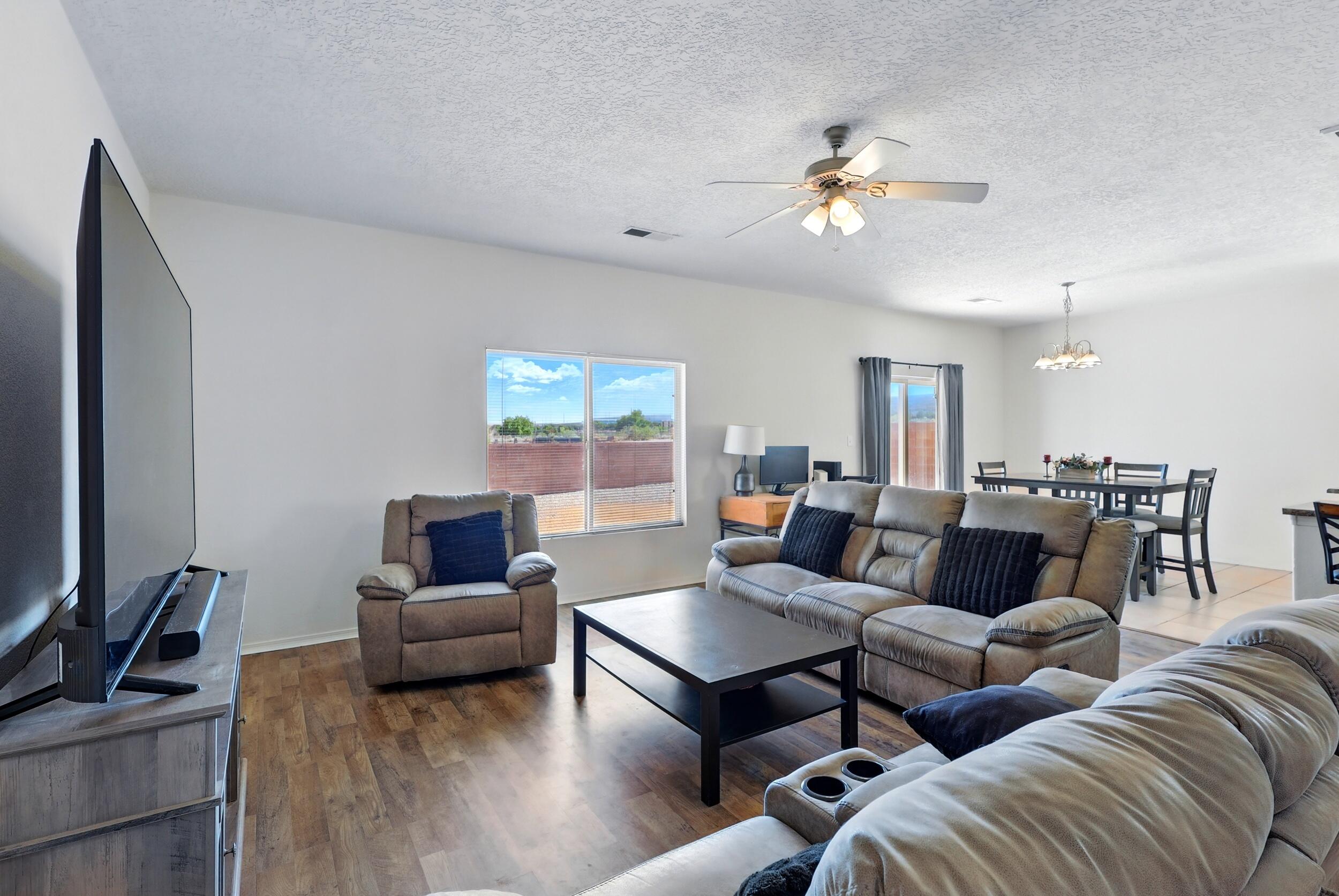 10016 Rio Canon Avenue SW