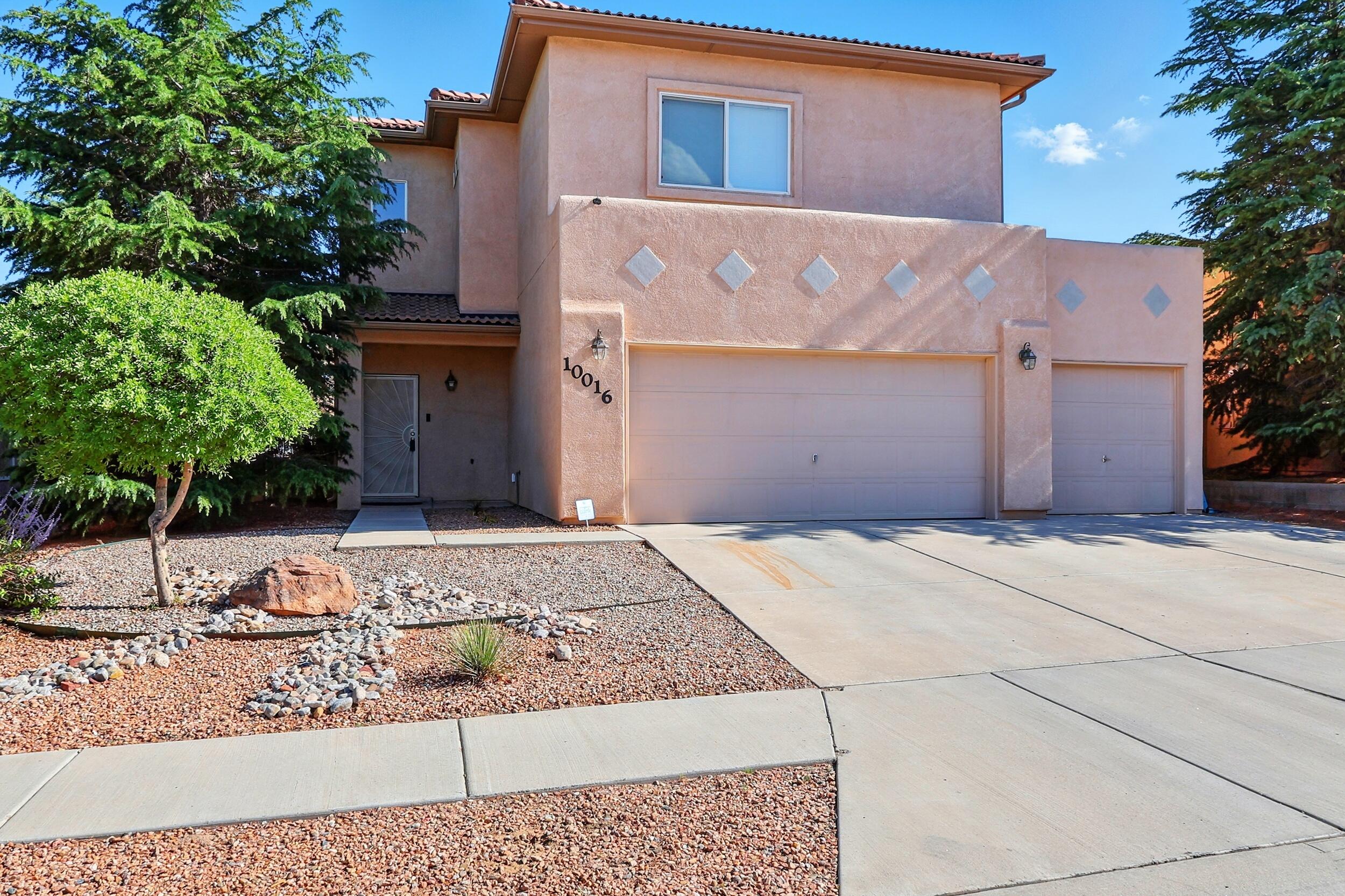 10016 Rio Canon Avenue SW