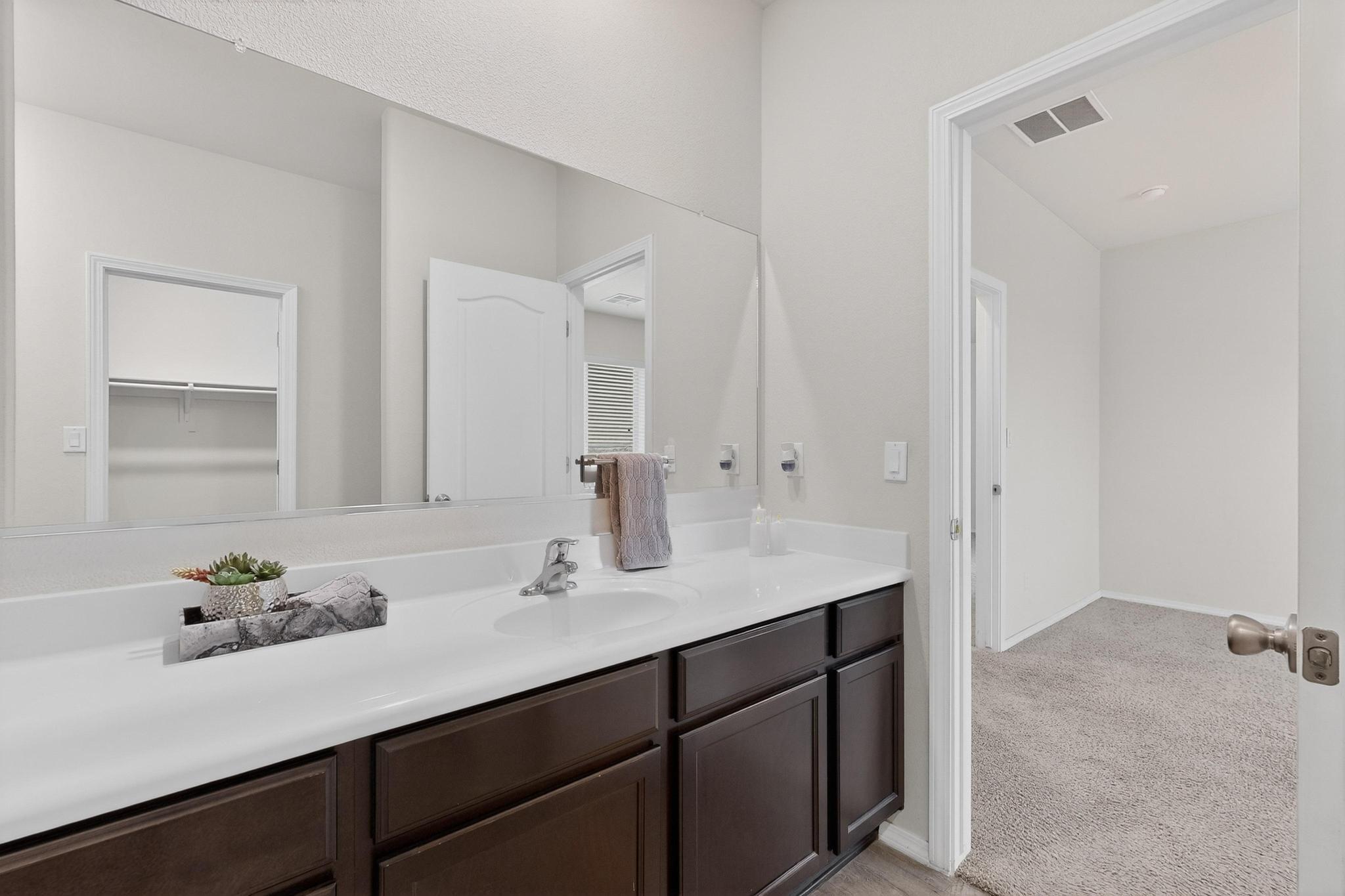 3602 Timberline Road NE