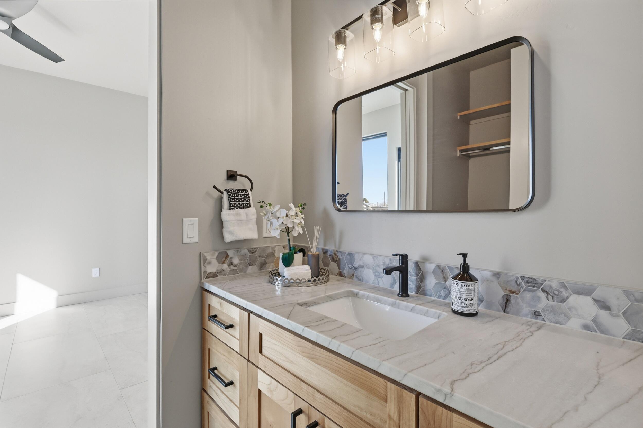 613 Valle Querido Court NW