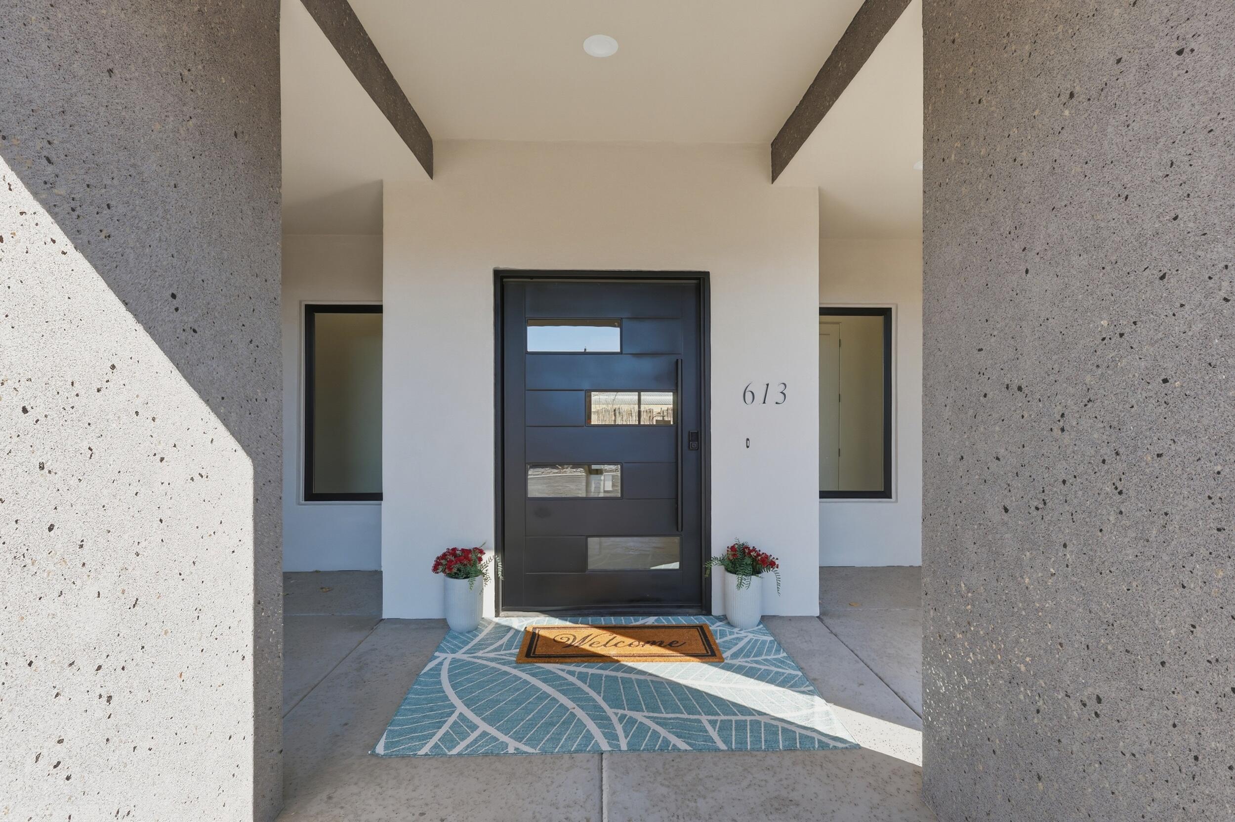 613 Valle Querido Court NW