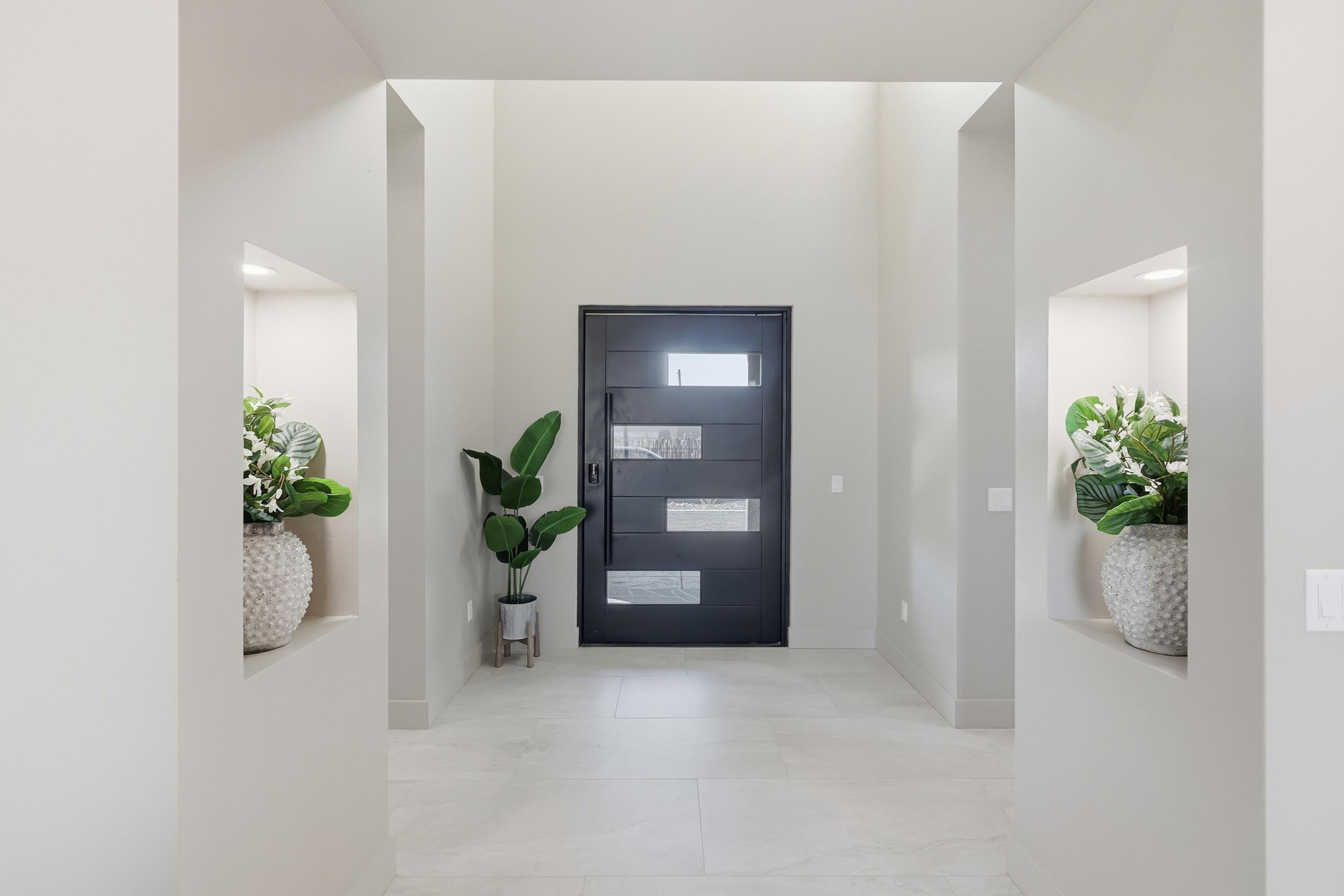 613 Valle Querido Court NW