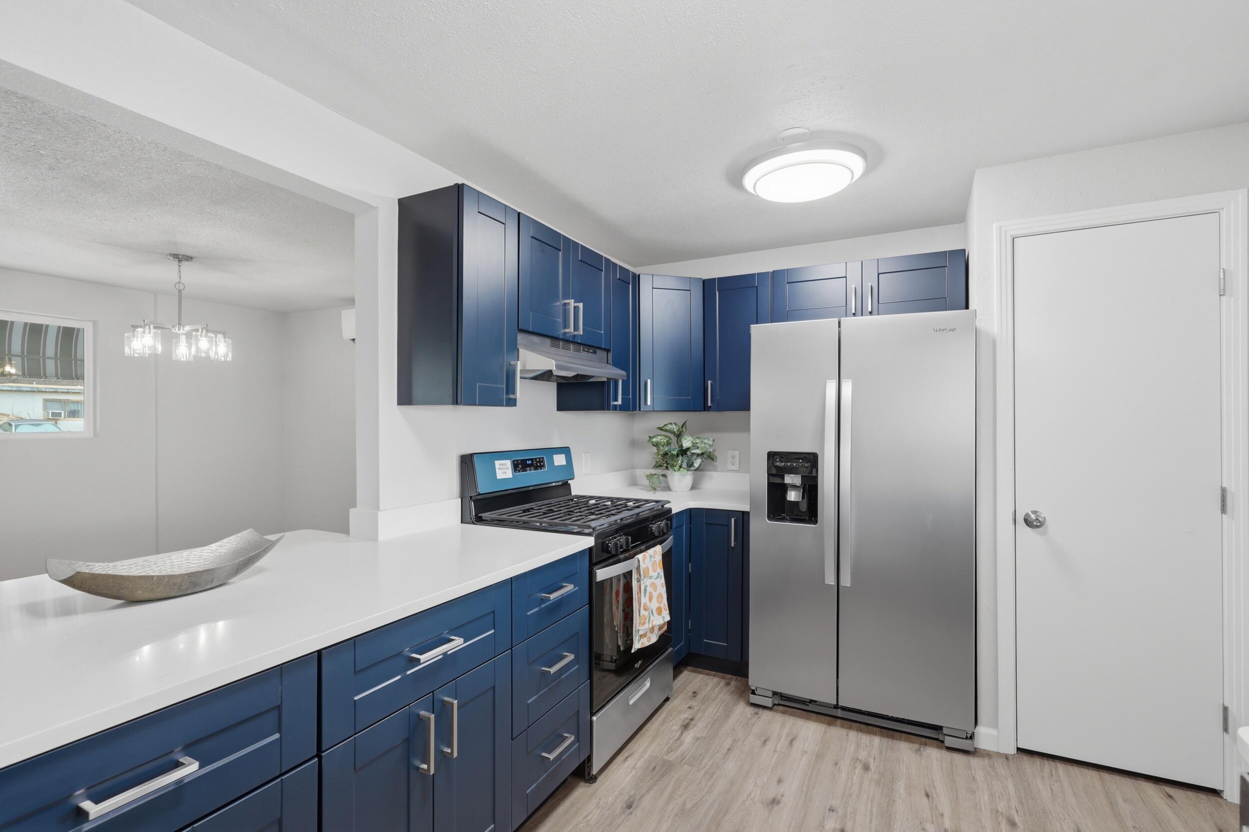 2513 June Street NE