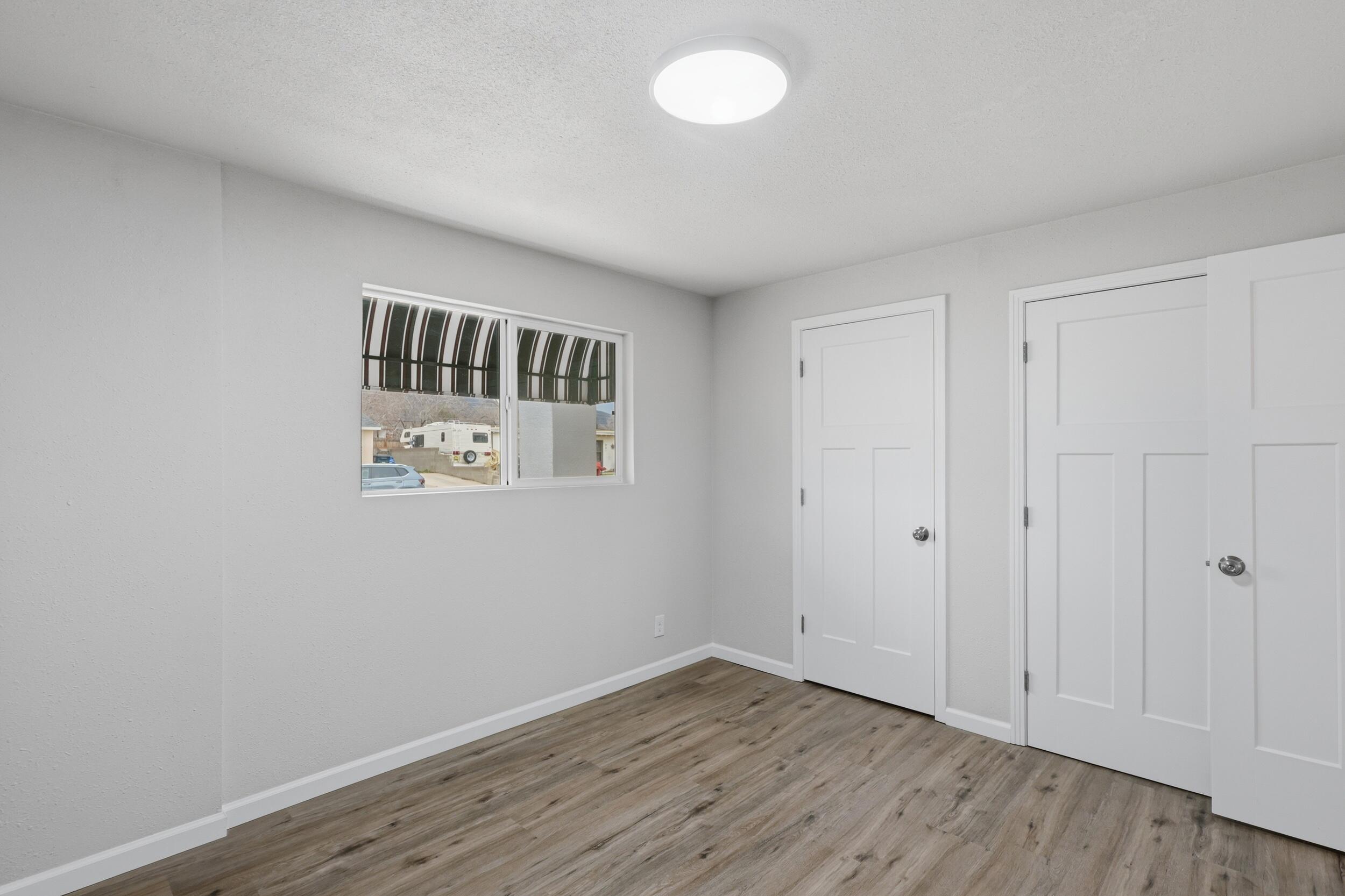 2513 June Street NE