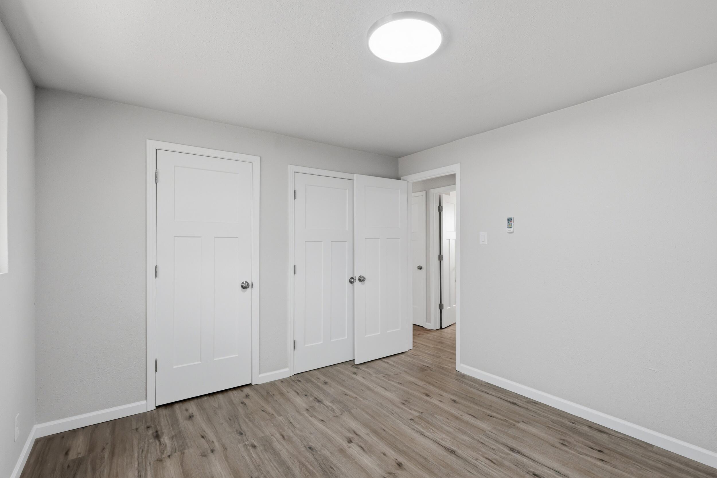 2513 June Street NE