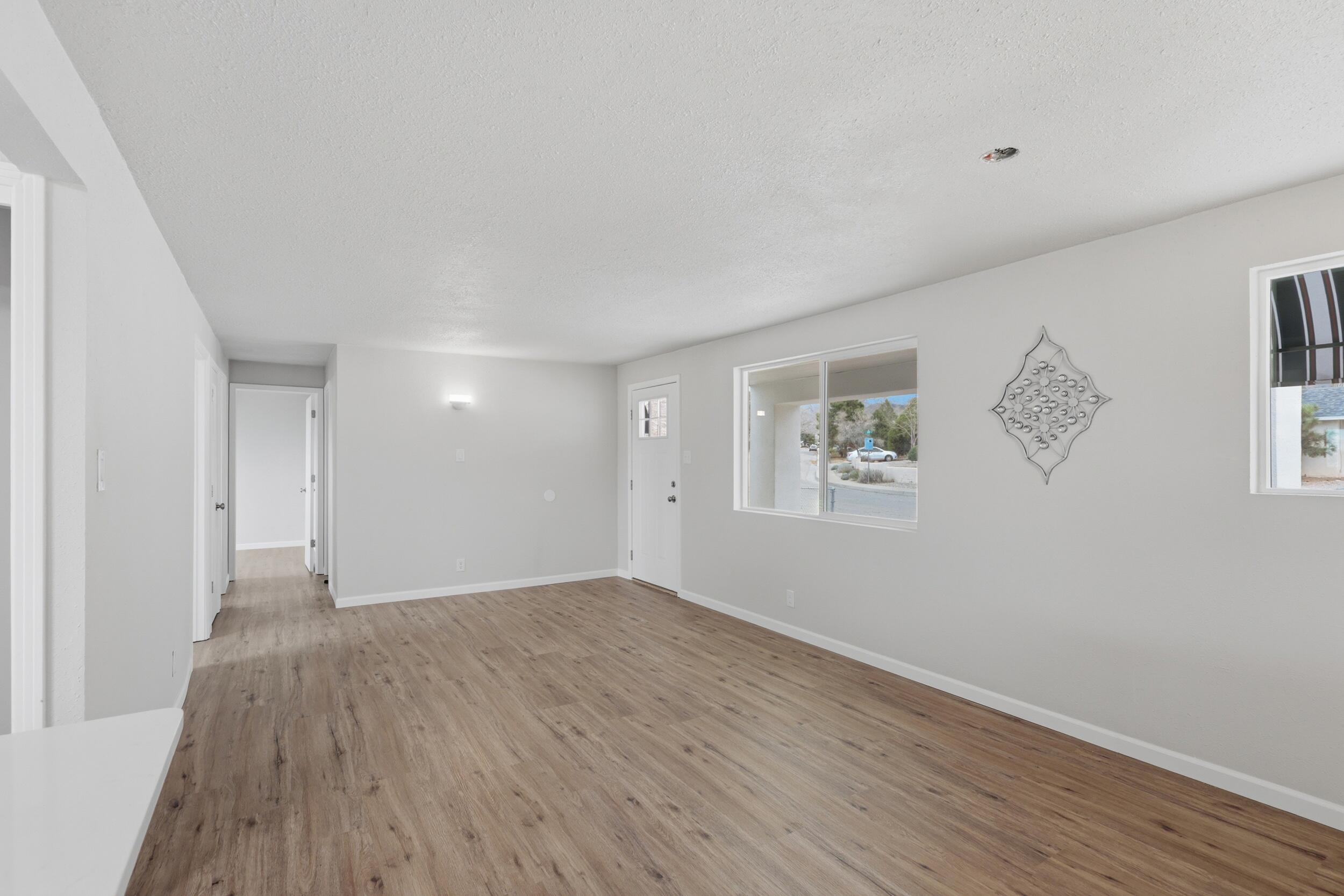 2513 June Street NE