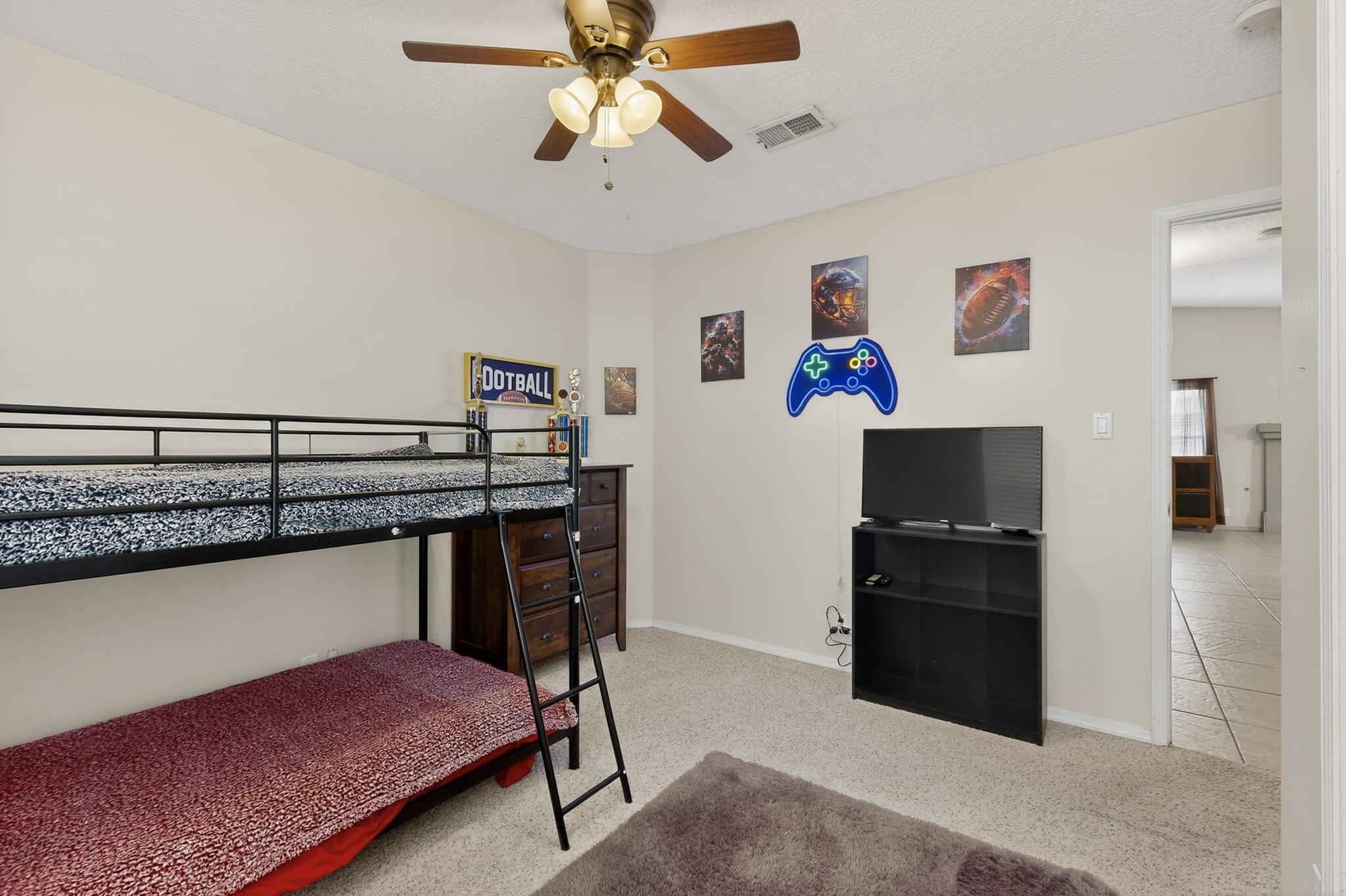 6815 Porlamar Road NW