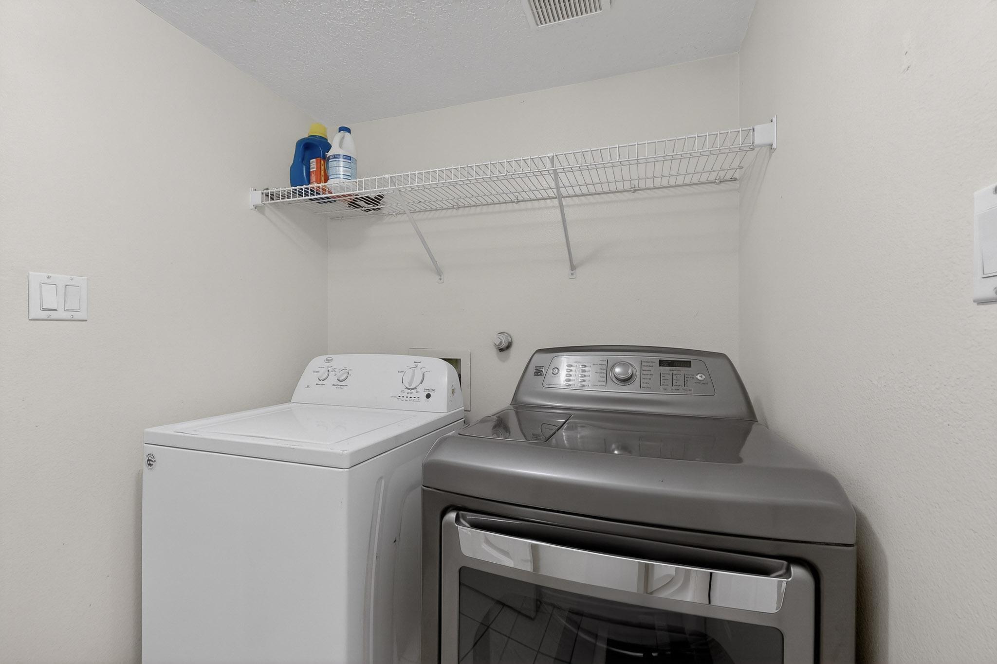 6815 Porlamar Road NW