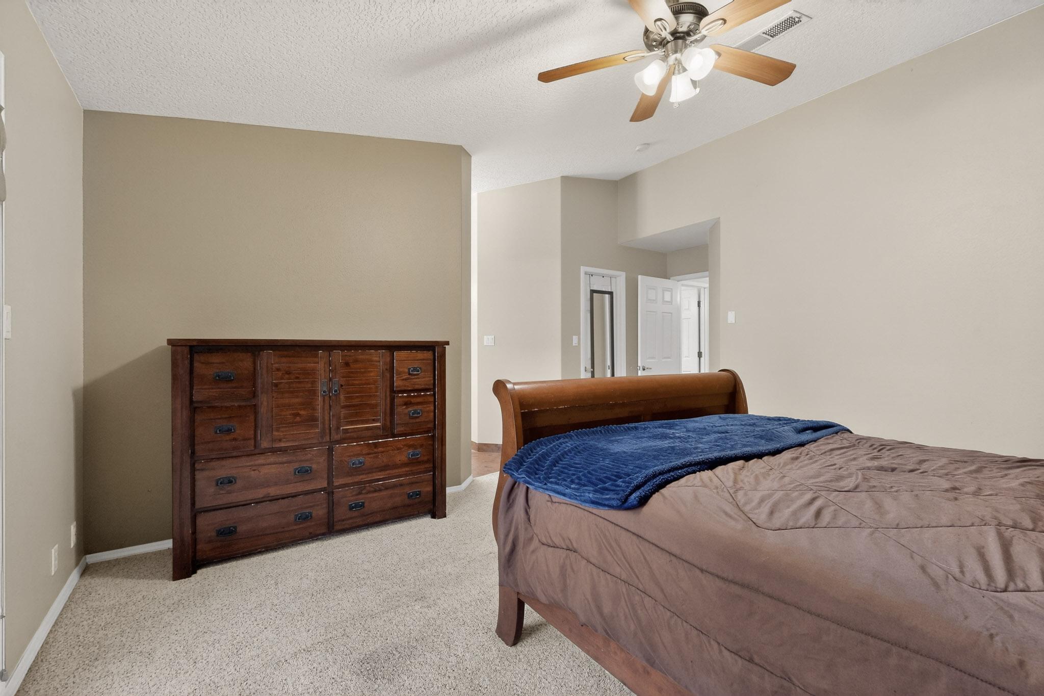 6815 Porlamar Road NW