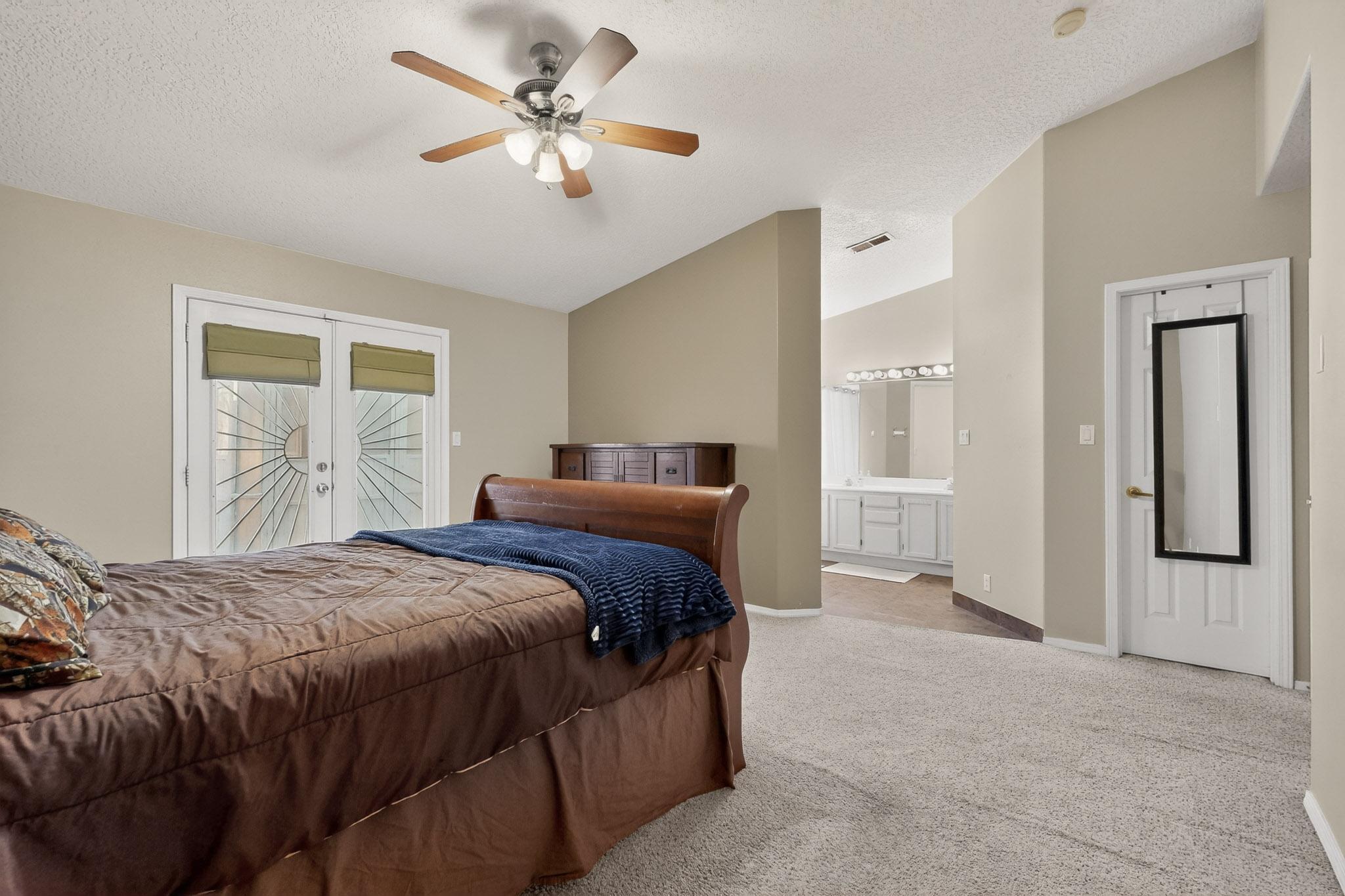 6815 Porlamar Road NW