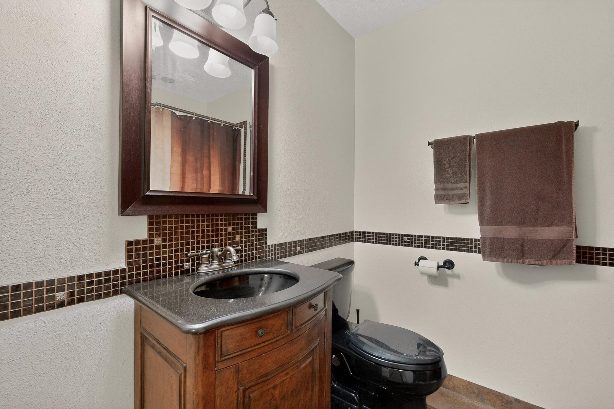 6815 Porlamar Road NW