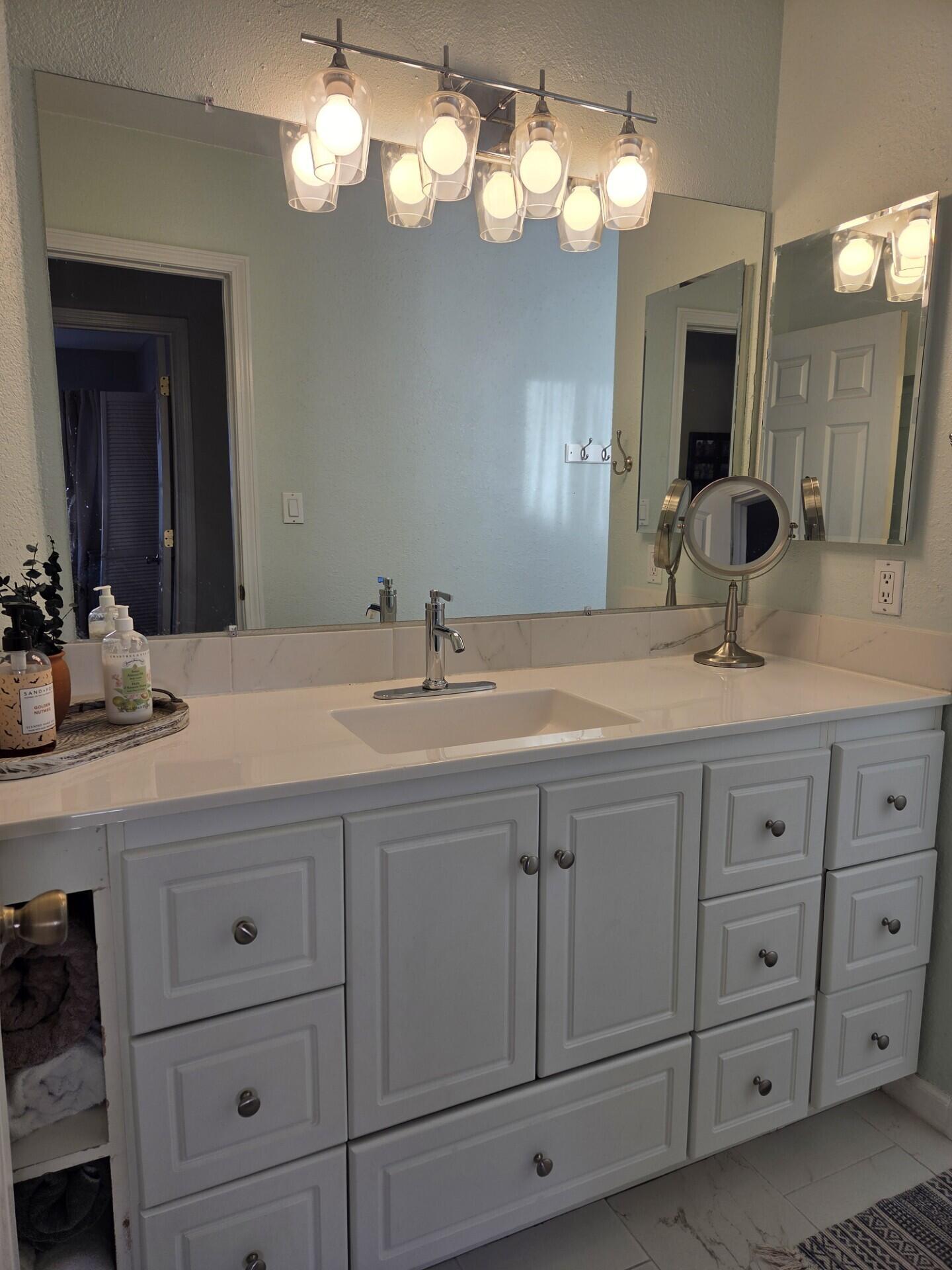 4215 Skyview Crest Road NW