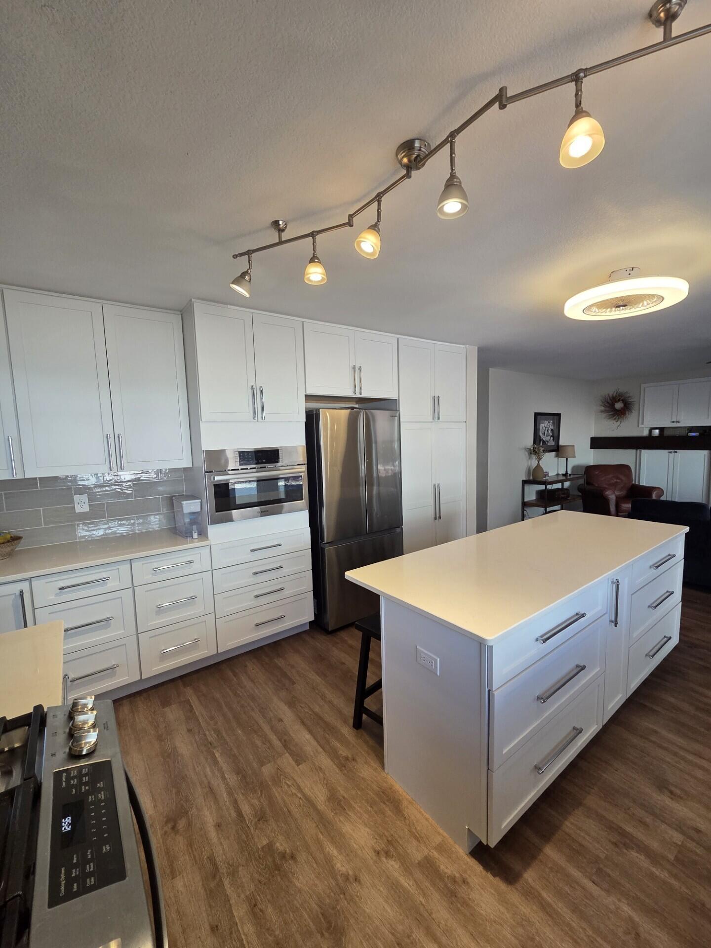 4215 Skyview Crest Road NW