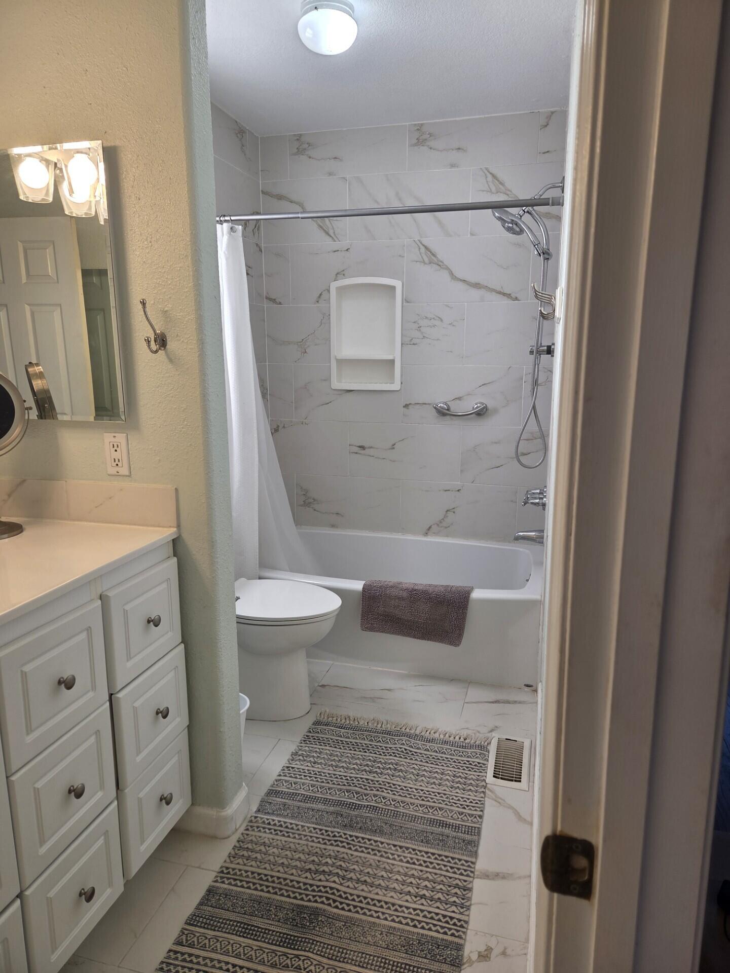 4215 Skyview Crest Road NW