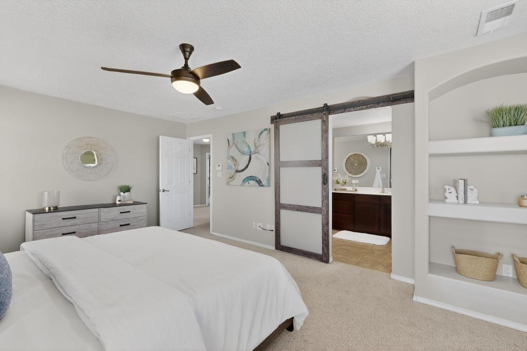 3365 Llano Vista Loop NE