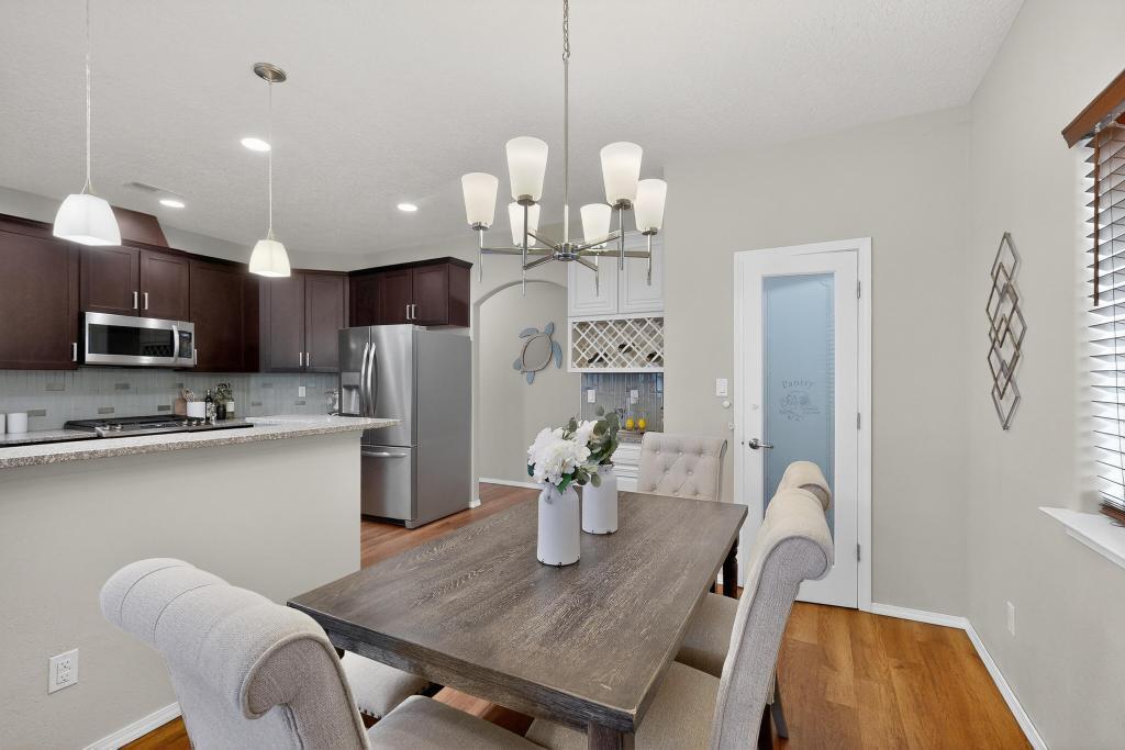 3365 Llano Vista Loop NE