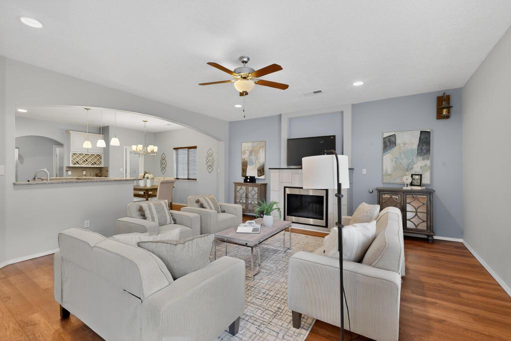 3365 Llano Vista Loop NE