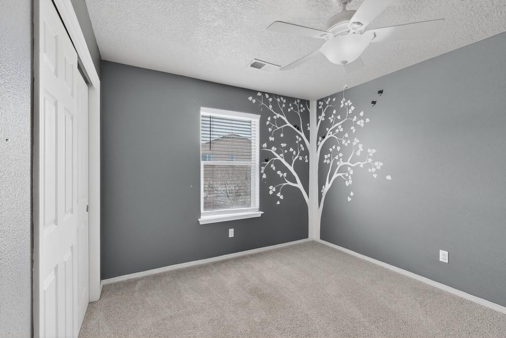 3365 Llano Vista Loop NE