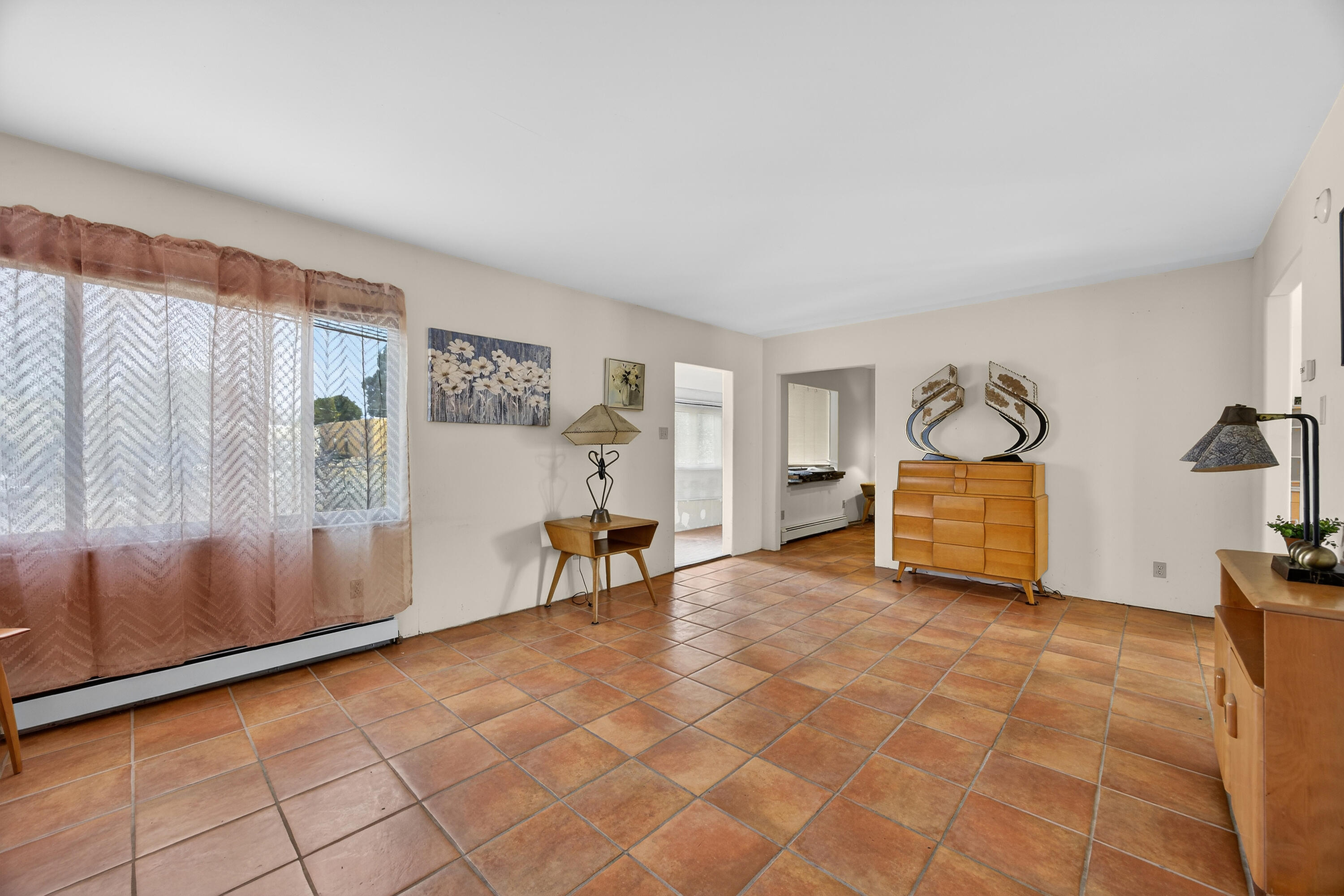 3028 Frontier Avenue NE