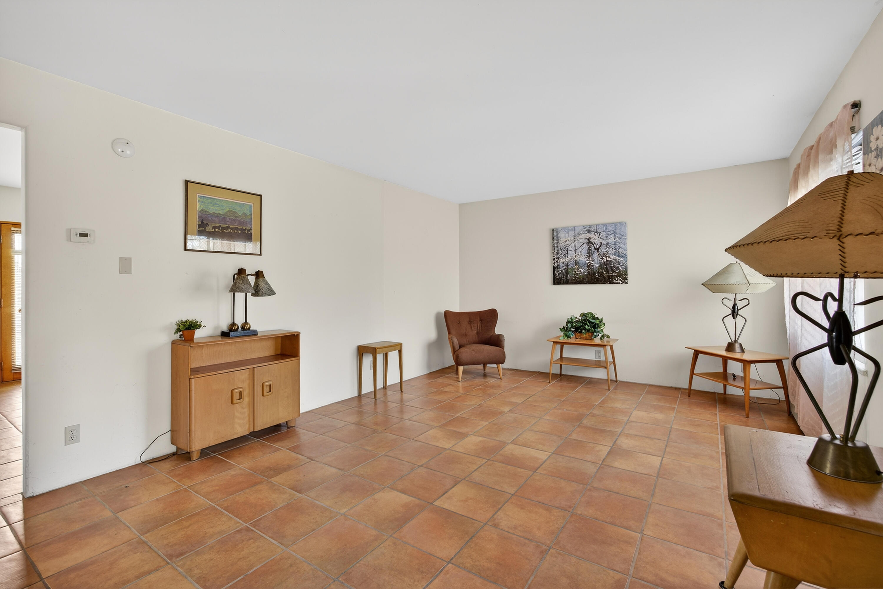 3028 Frontier Avenue NE