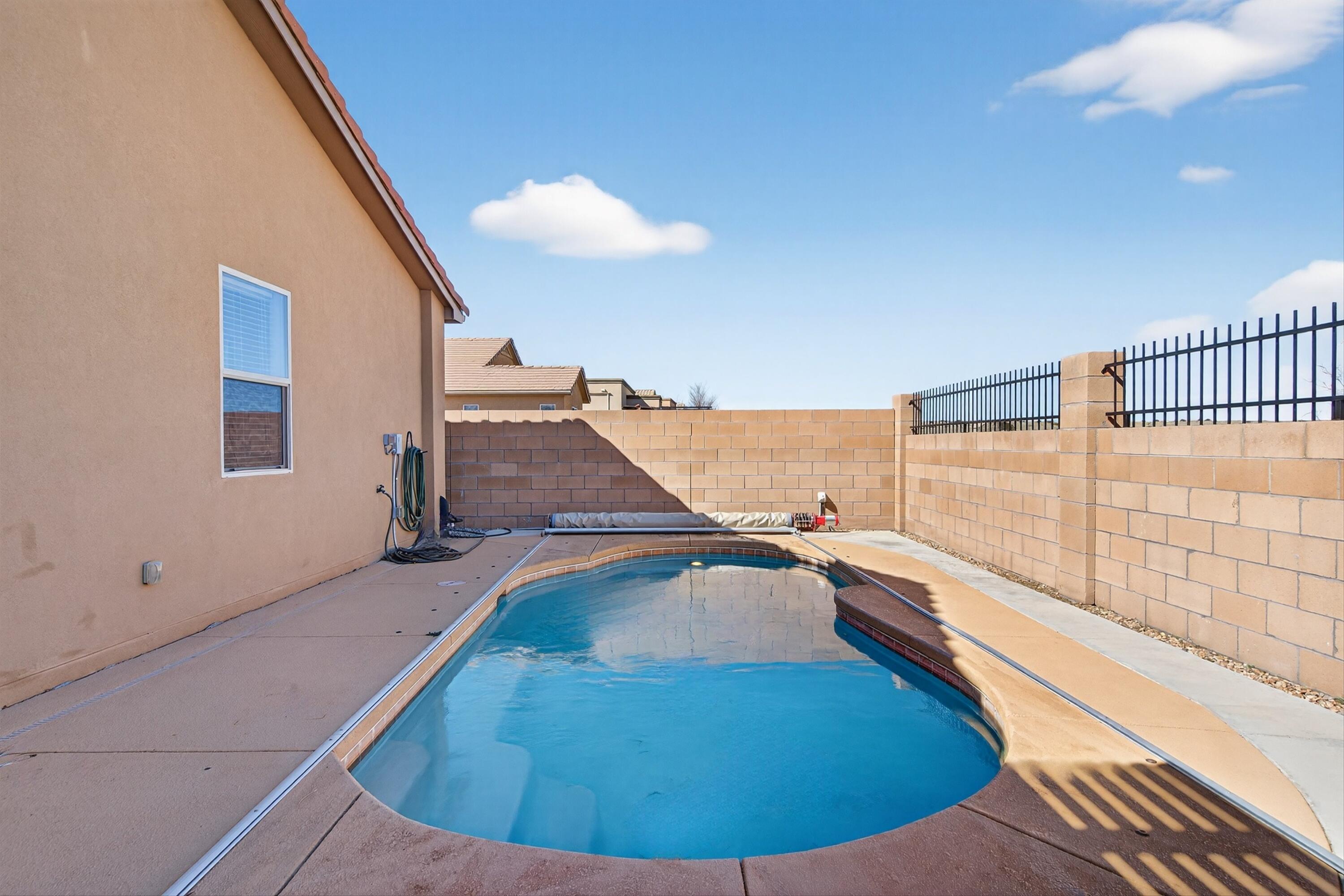 8305 Bouvardia Avenue NW