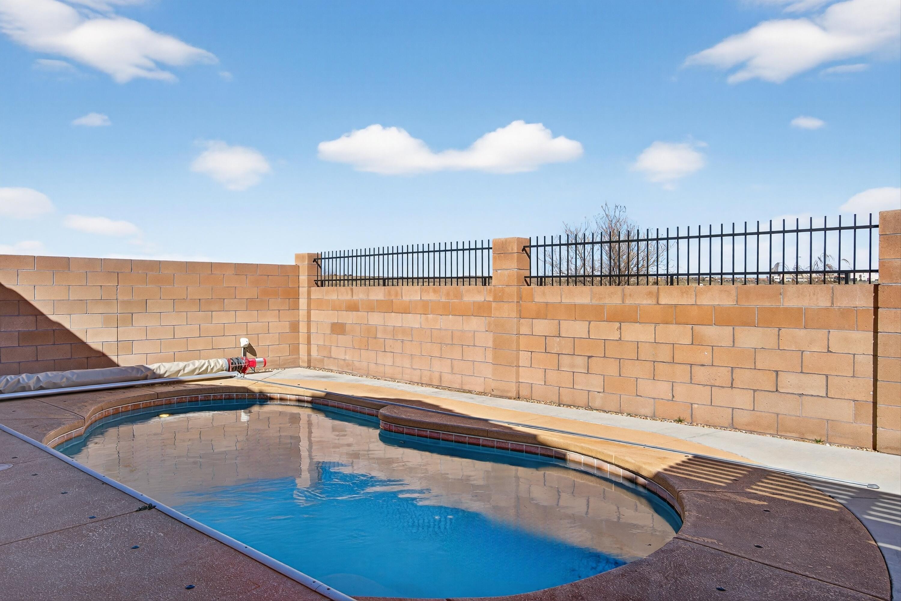 8305 Bouvardia Avenue NW