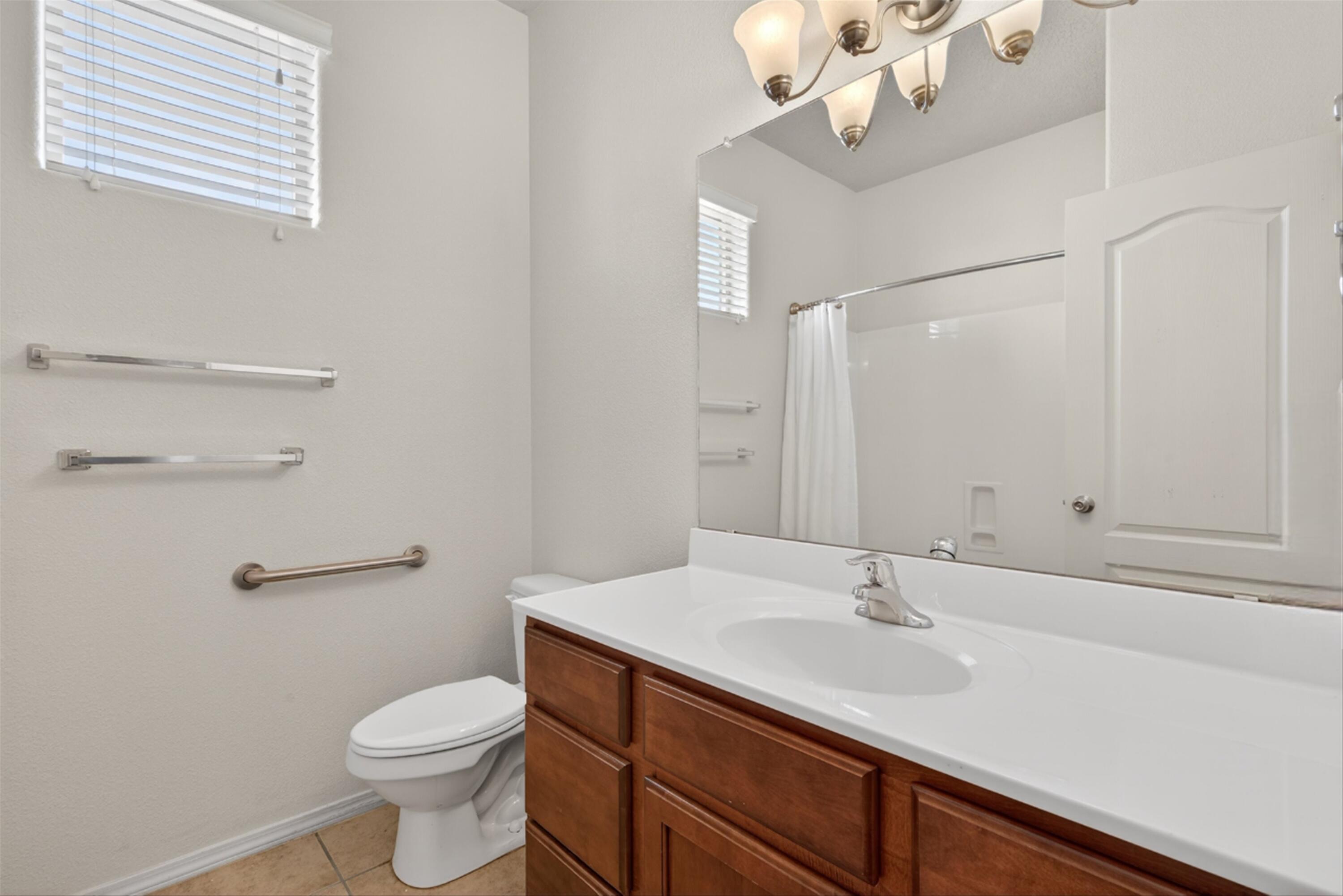 8305 Bouvardia Avenue NW