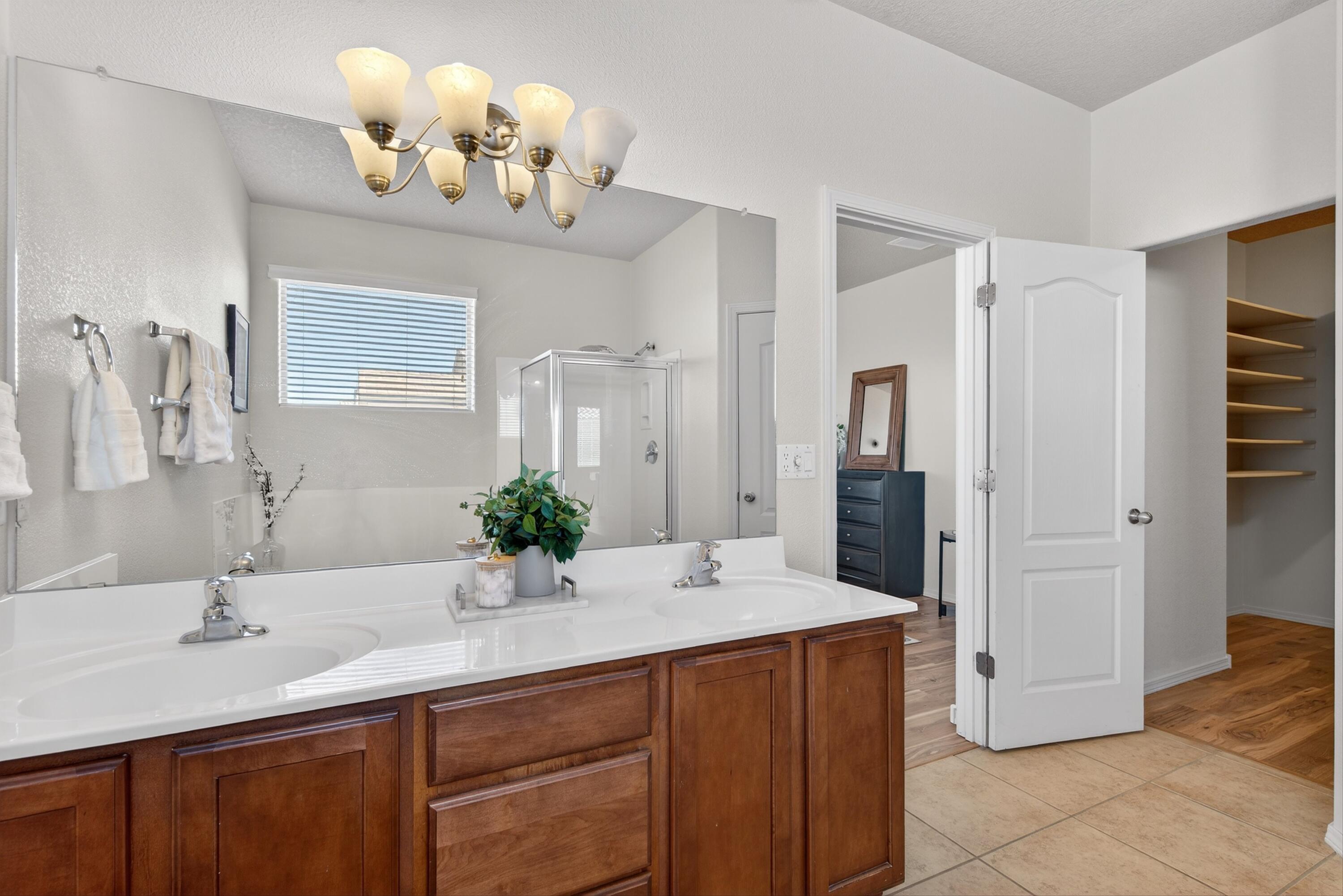 8305 Bouvardia Avenue NW