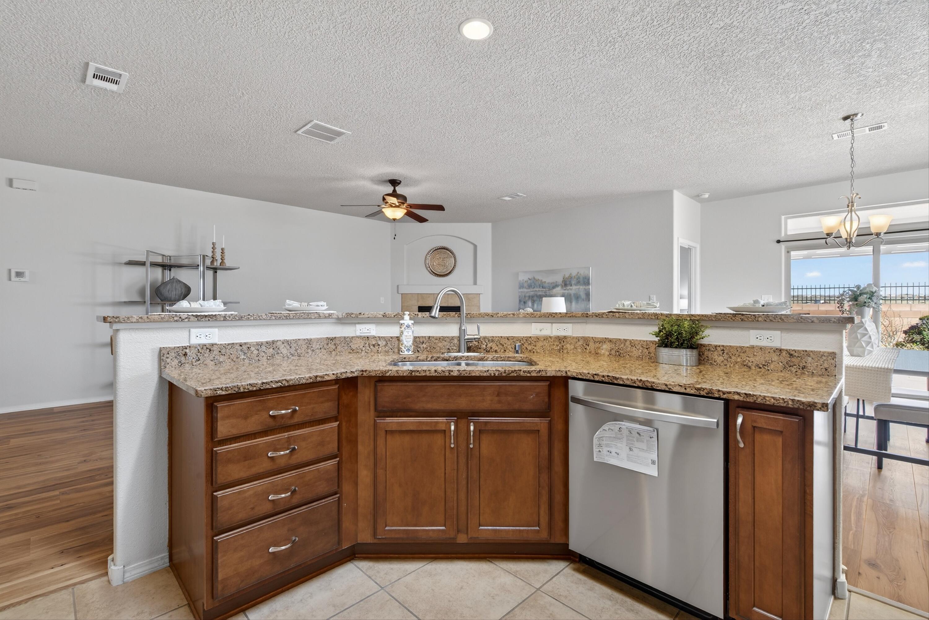 8305 Bouvardia Avenue NW