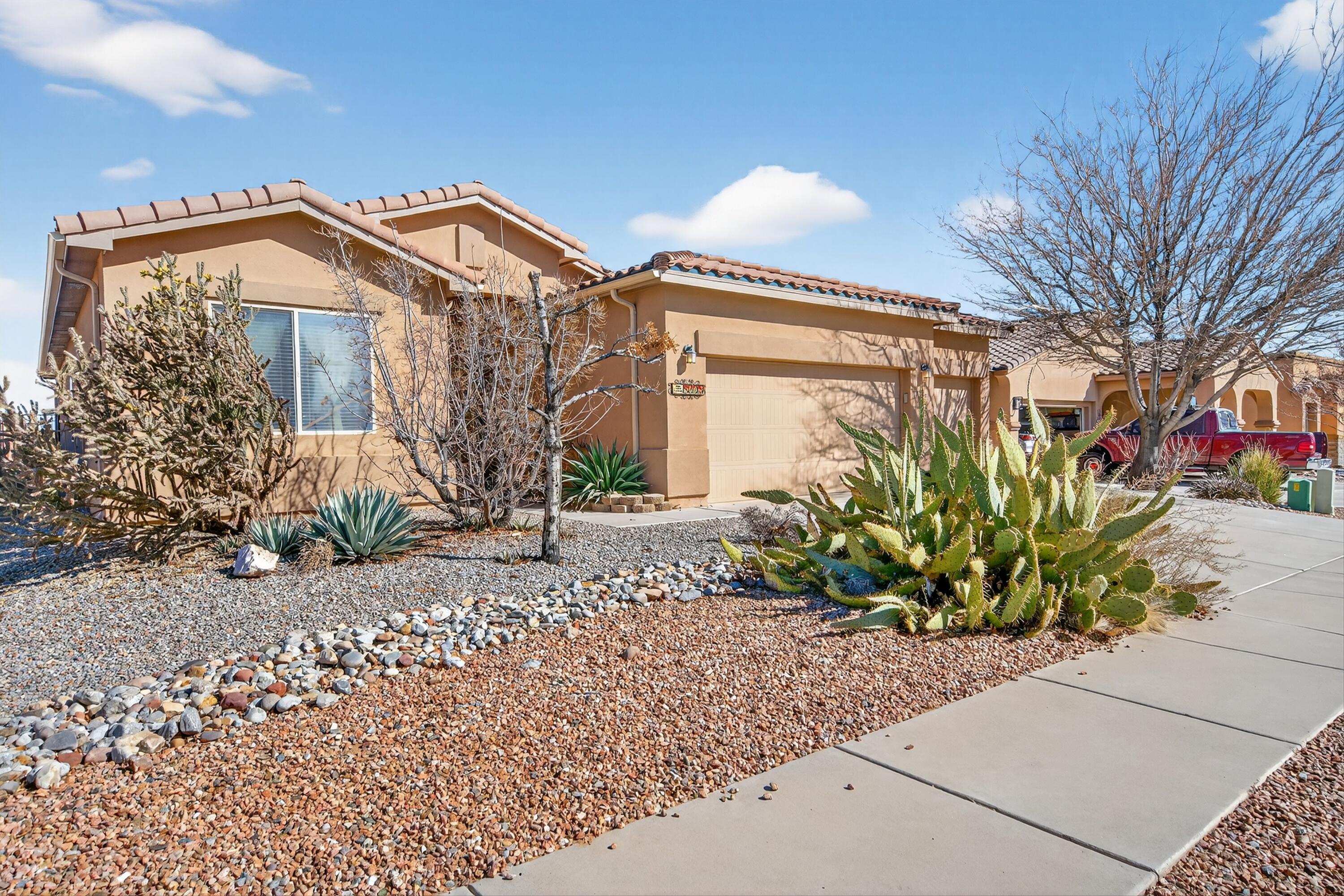 8305 Bouvardia Avenue NW