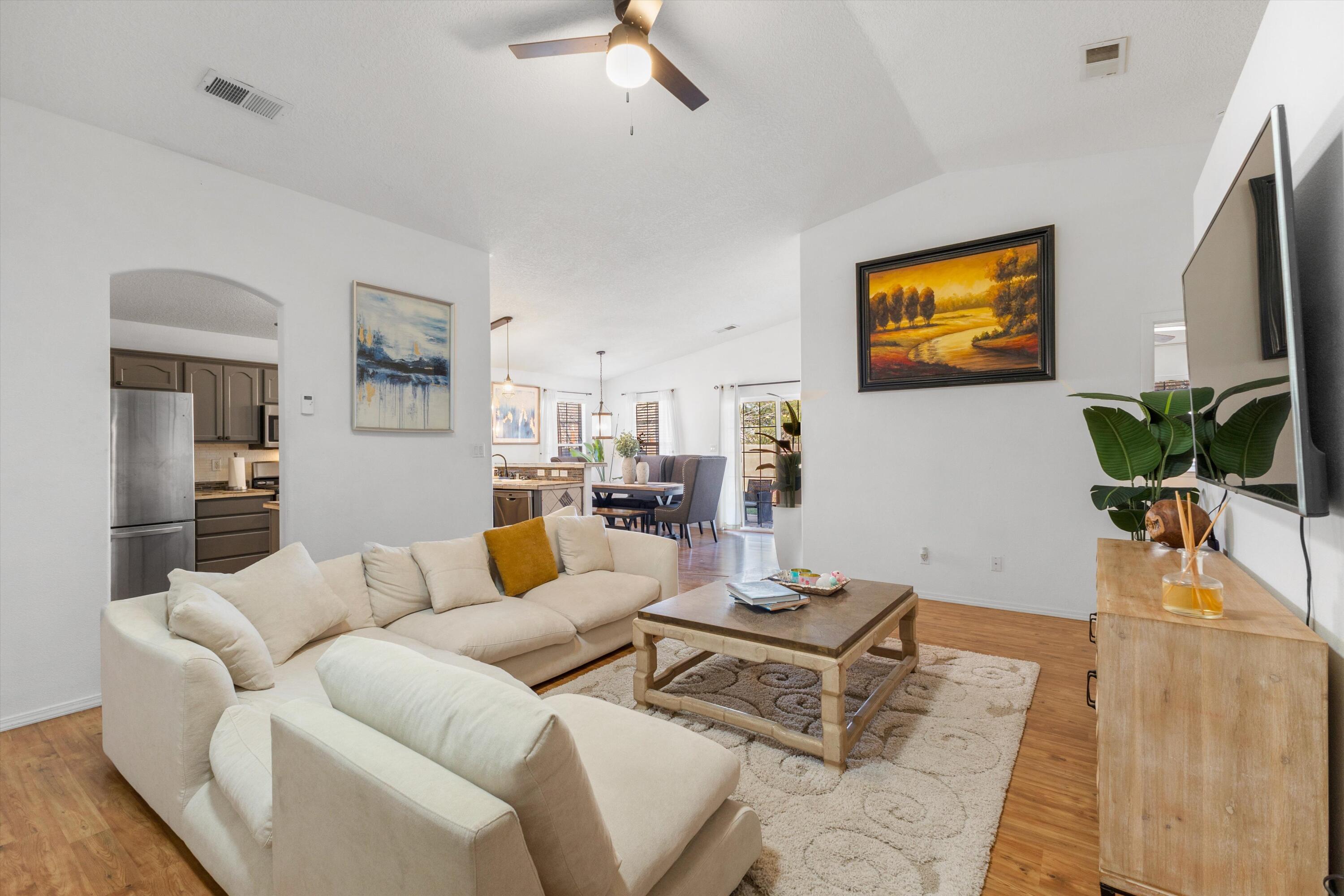 956 Galeras Street NW