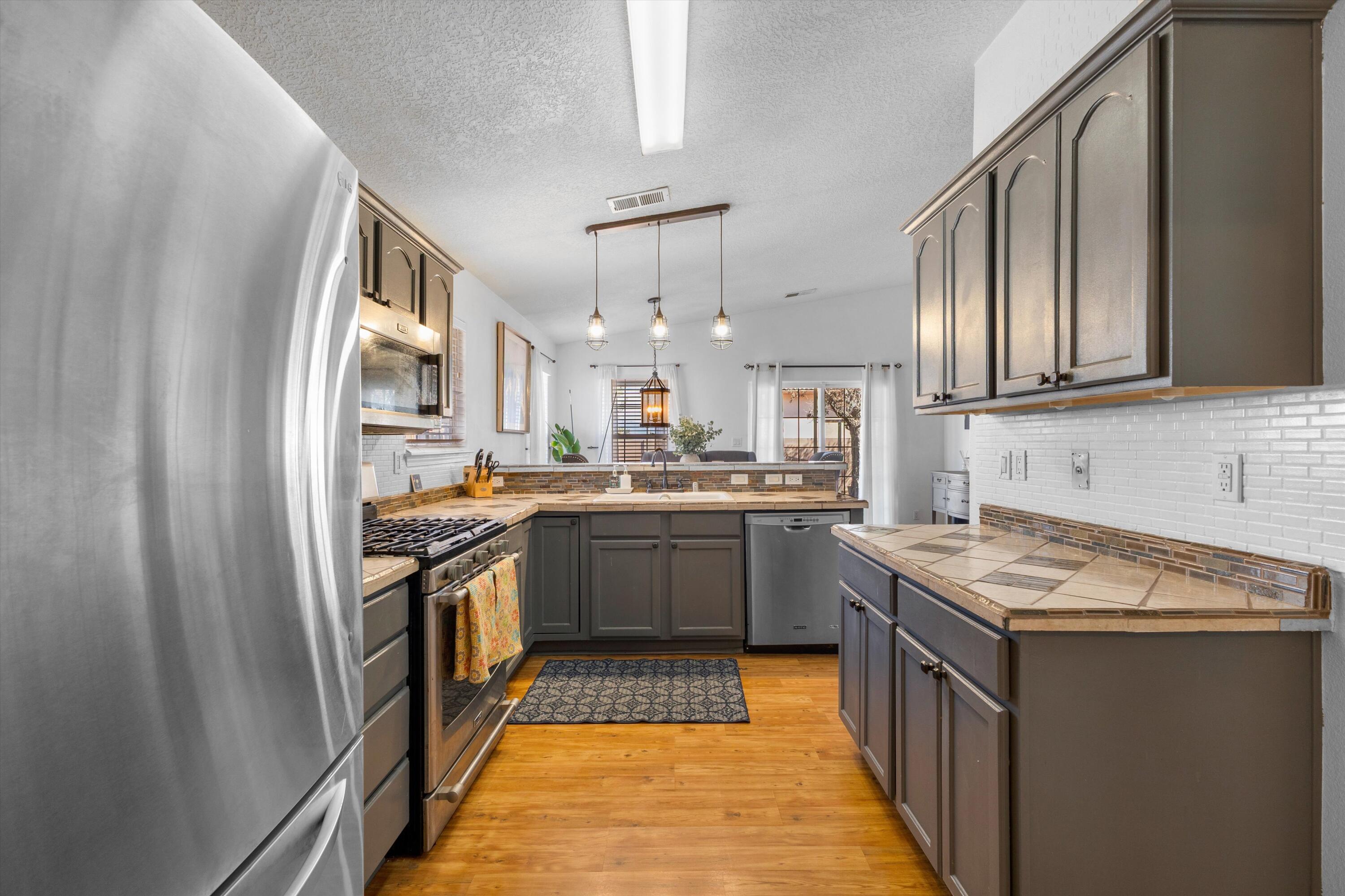 956 Galeras Street NW