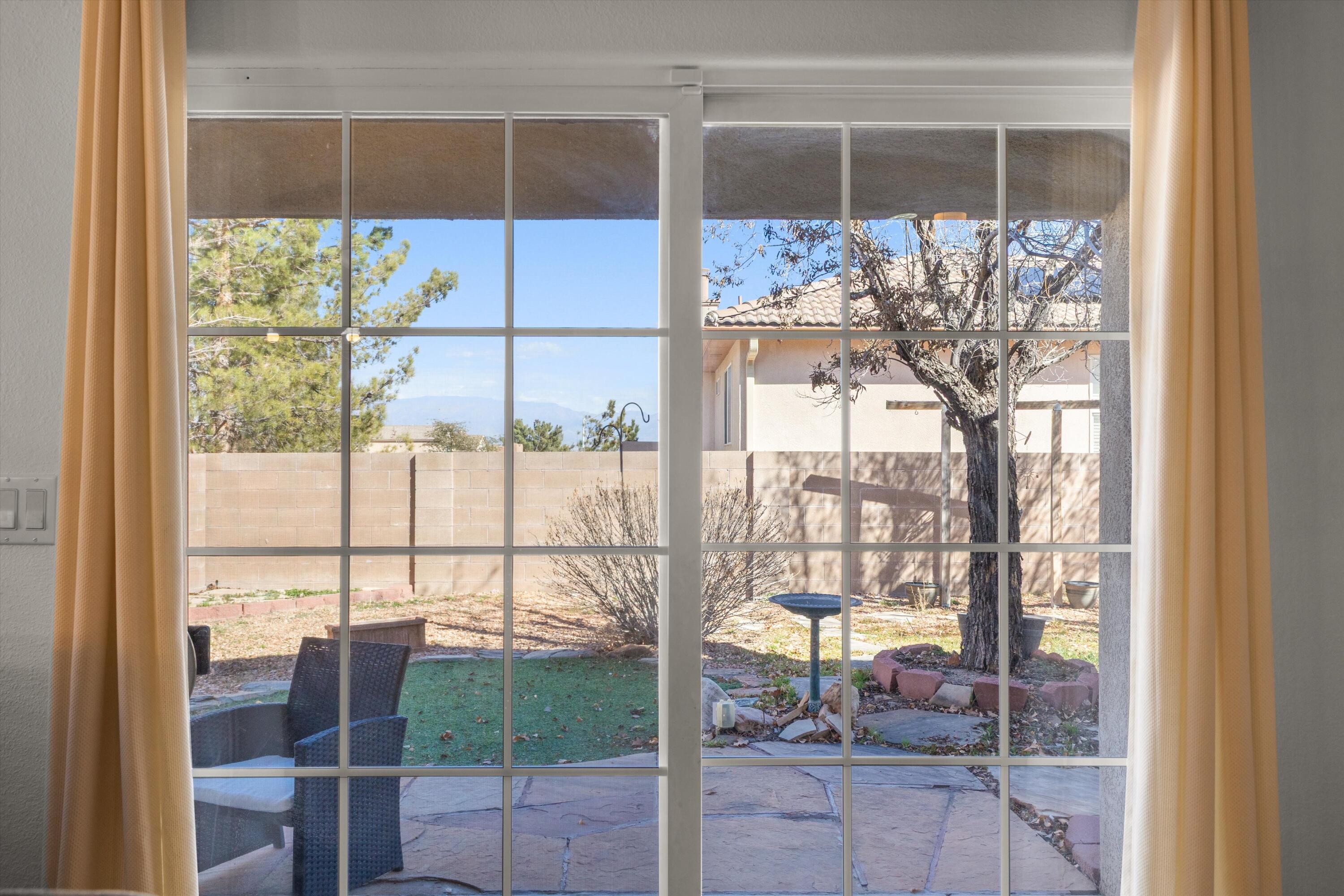 956 Galeras Street NW