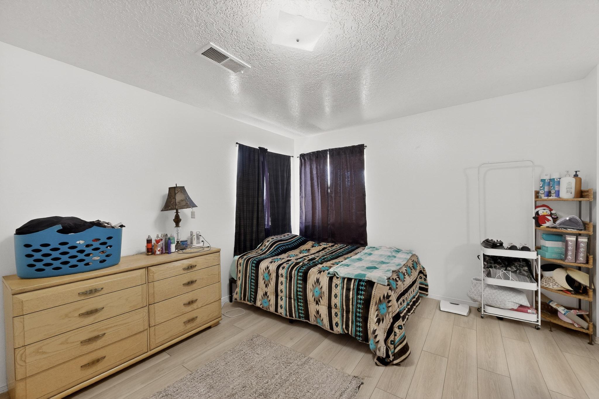 3032 Laurel Meadows Drive NE