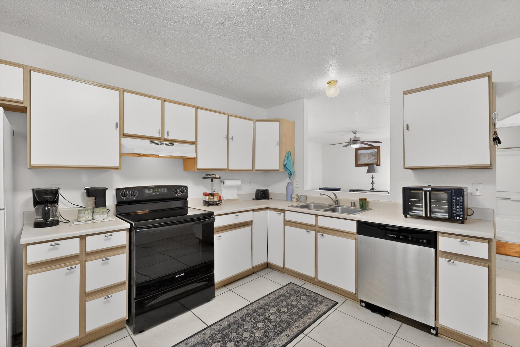 3032 Laurel Meadows Drive NE