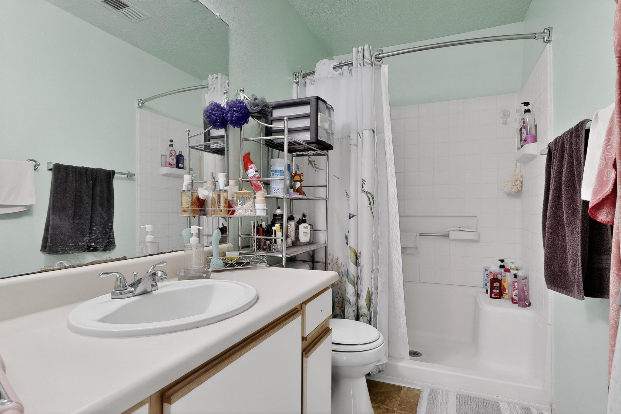 3032 Laurel Meadows Drive NE