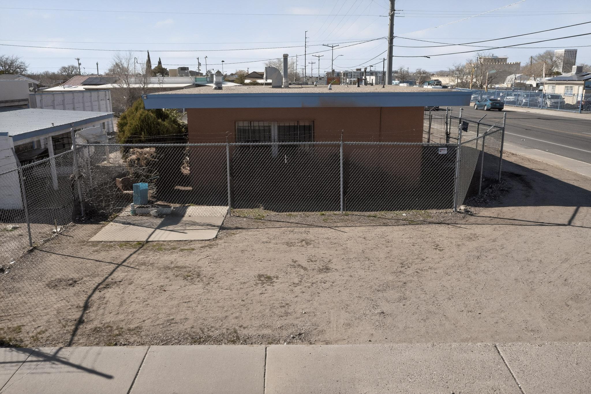 6510 Zuni Road SE