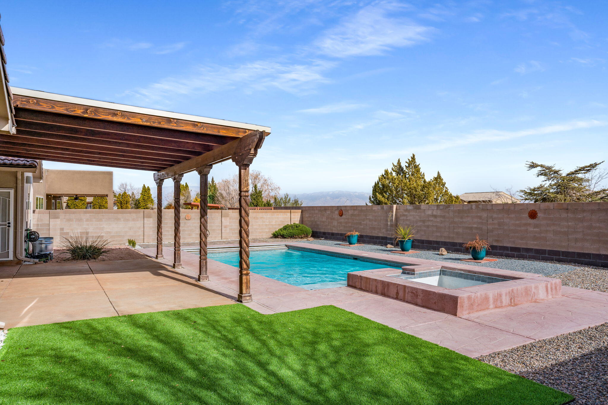 8908 Warm Springs Road NW