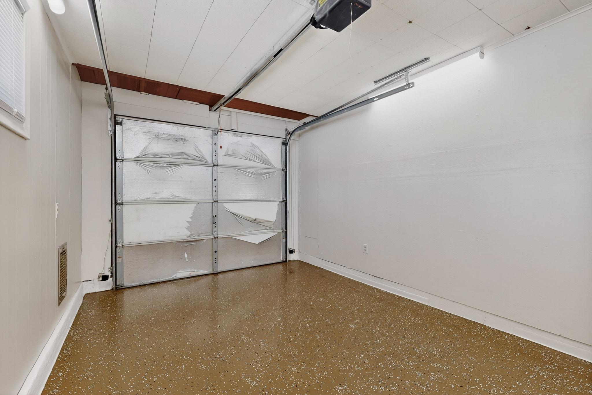 5001 Douglas Macarthur Road NE