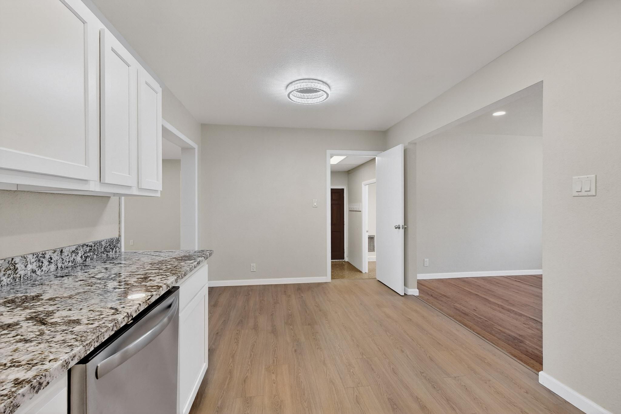 5001 Douglas Macarthur Road NE