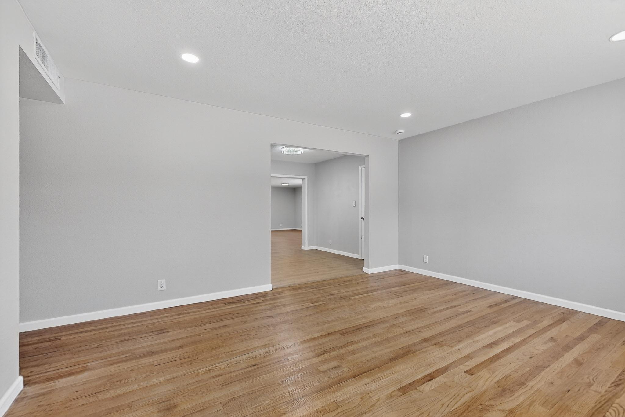 5001 Douglas Macarthur Road NE