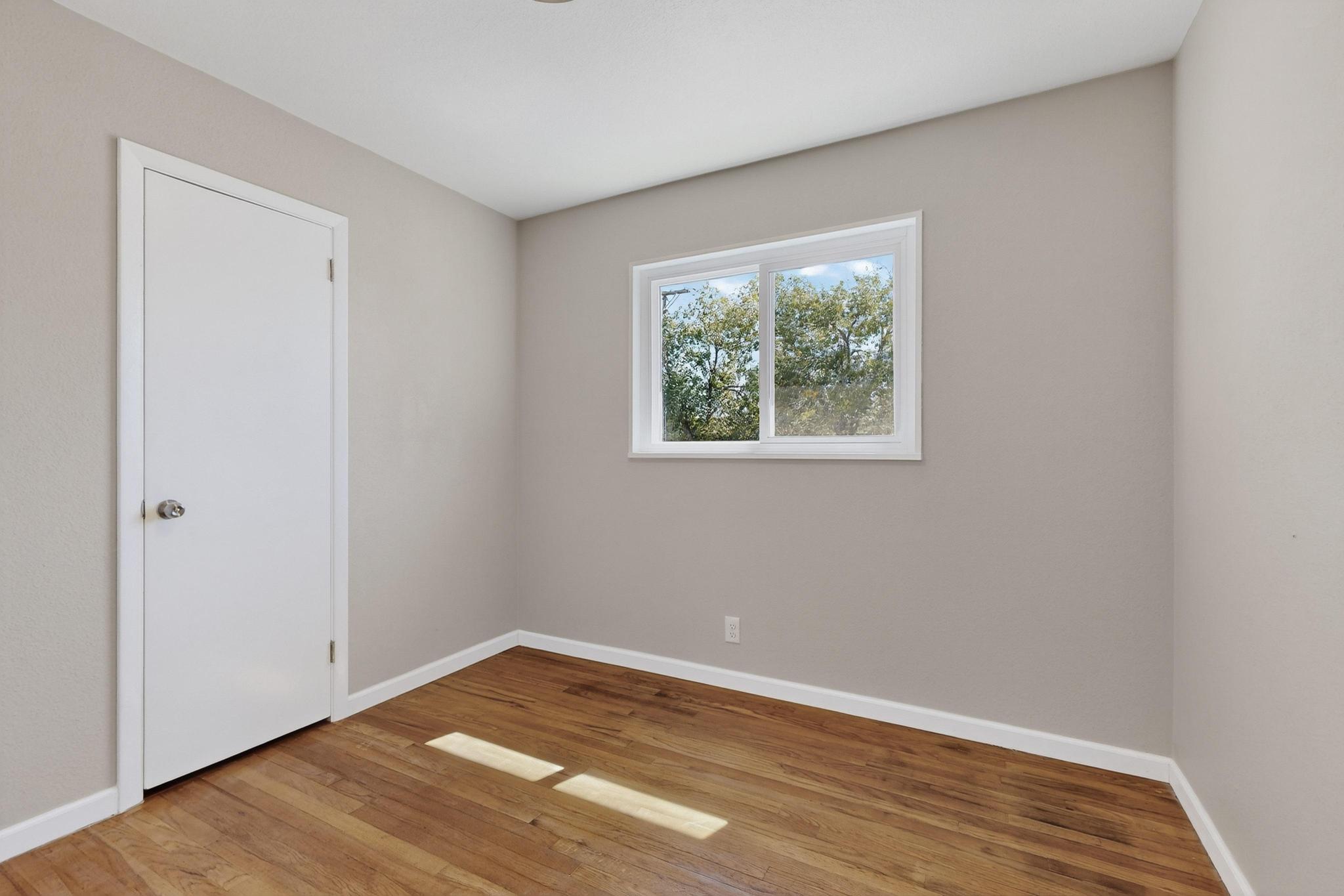 5001 Douglas Macarthur Road NE