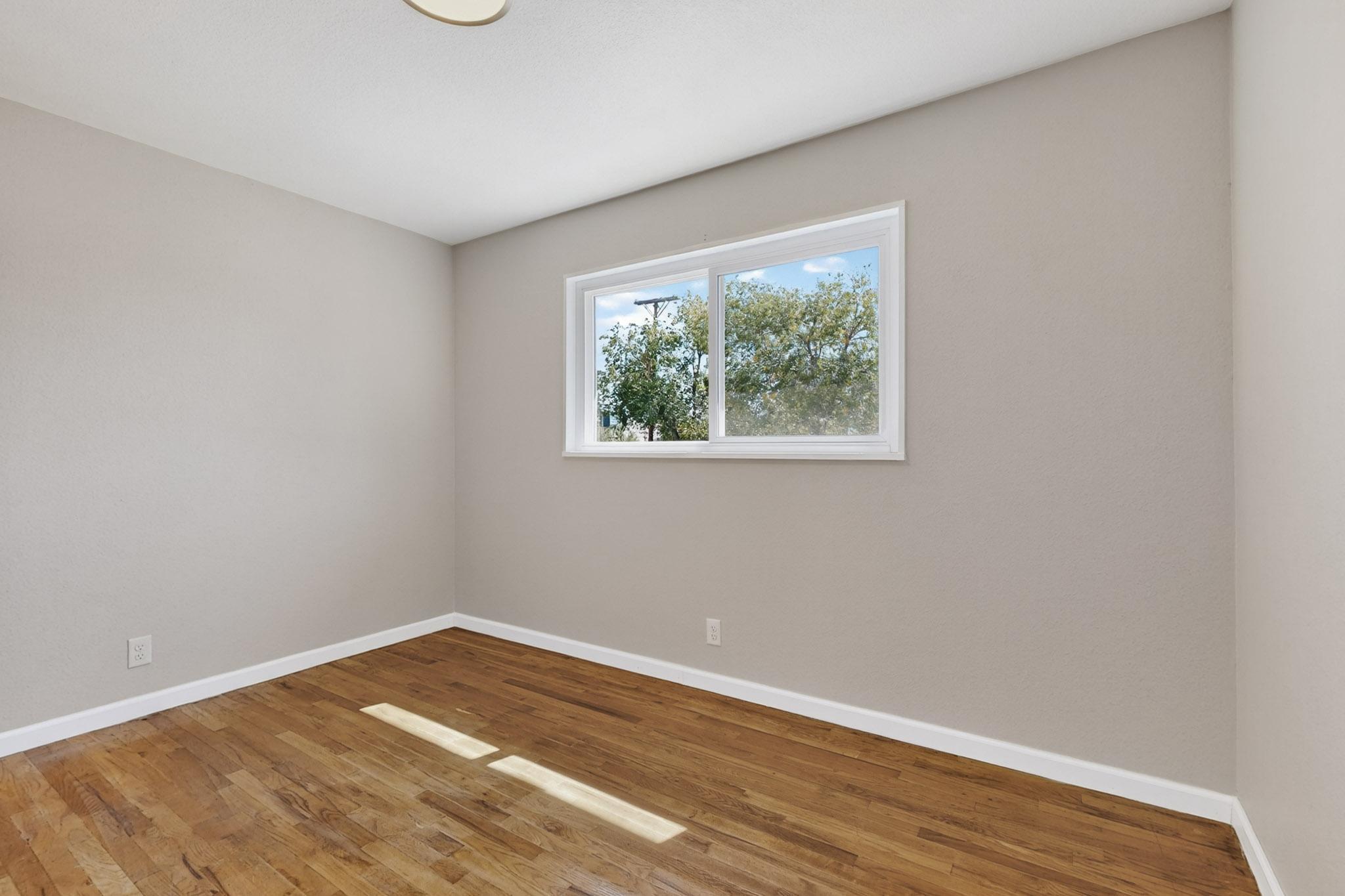 5001 Douglas Macarthur Road NE