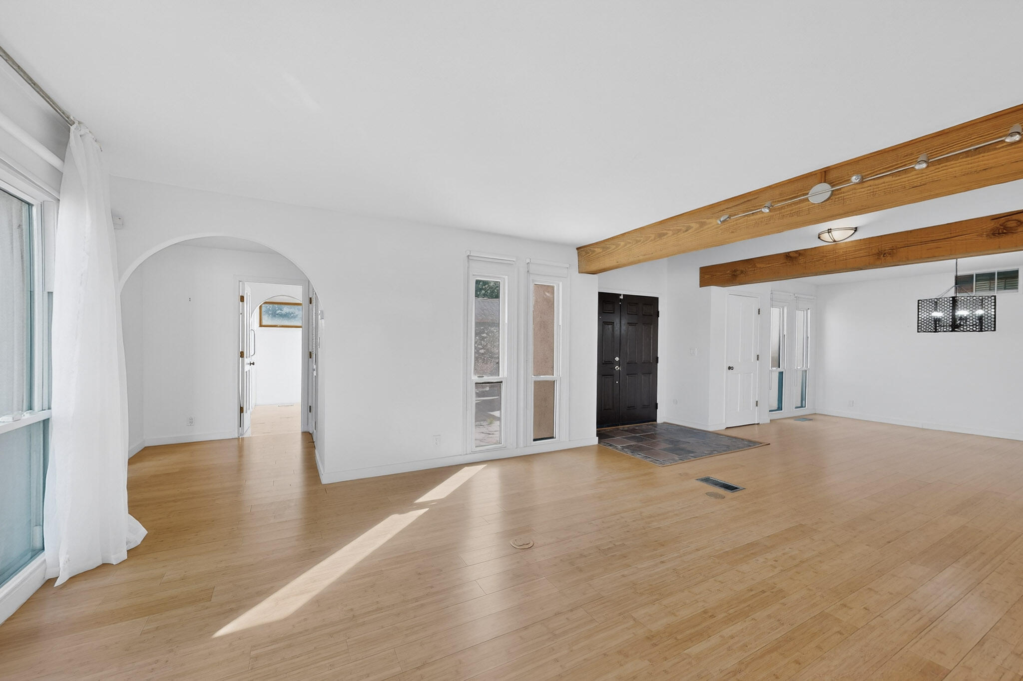 3 Zuni Trail N