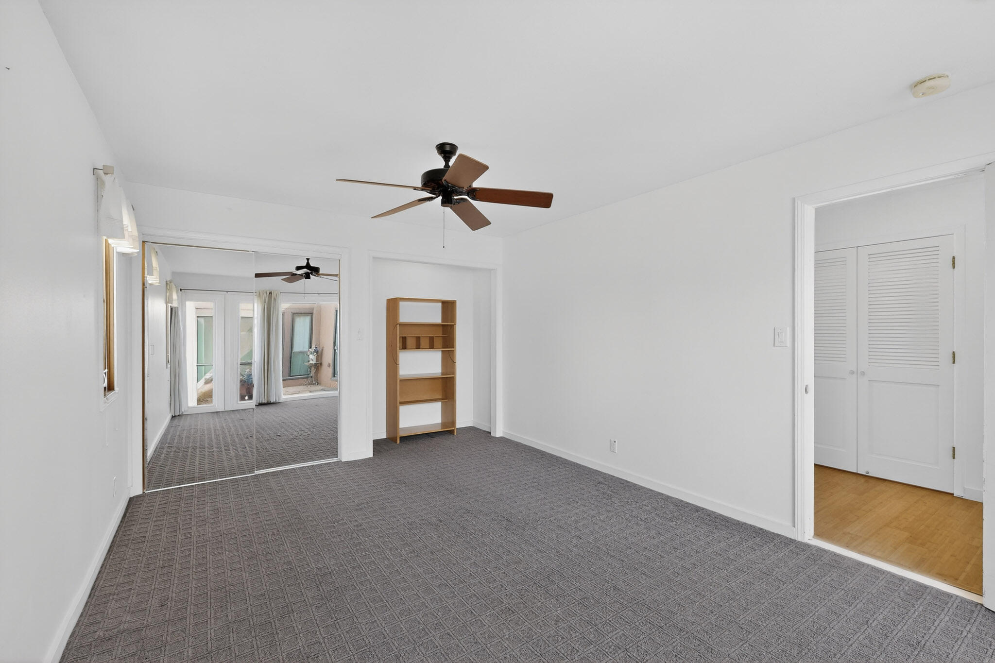 3 Zuni Trail N