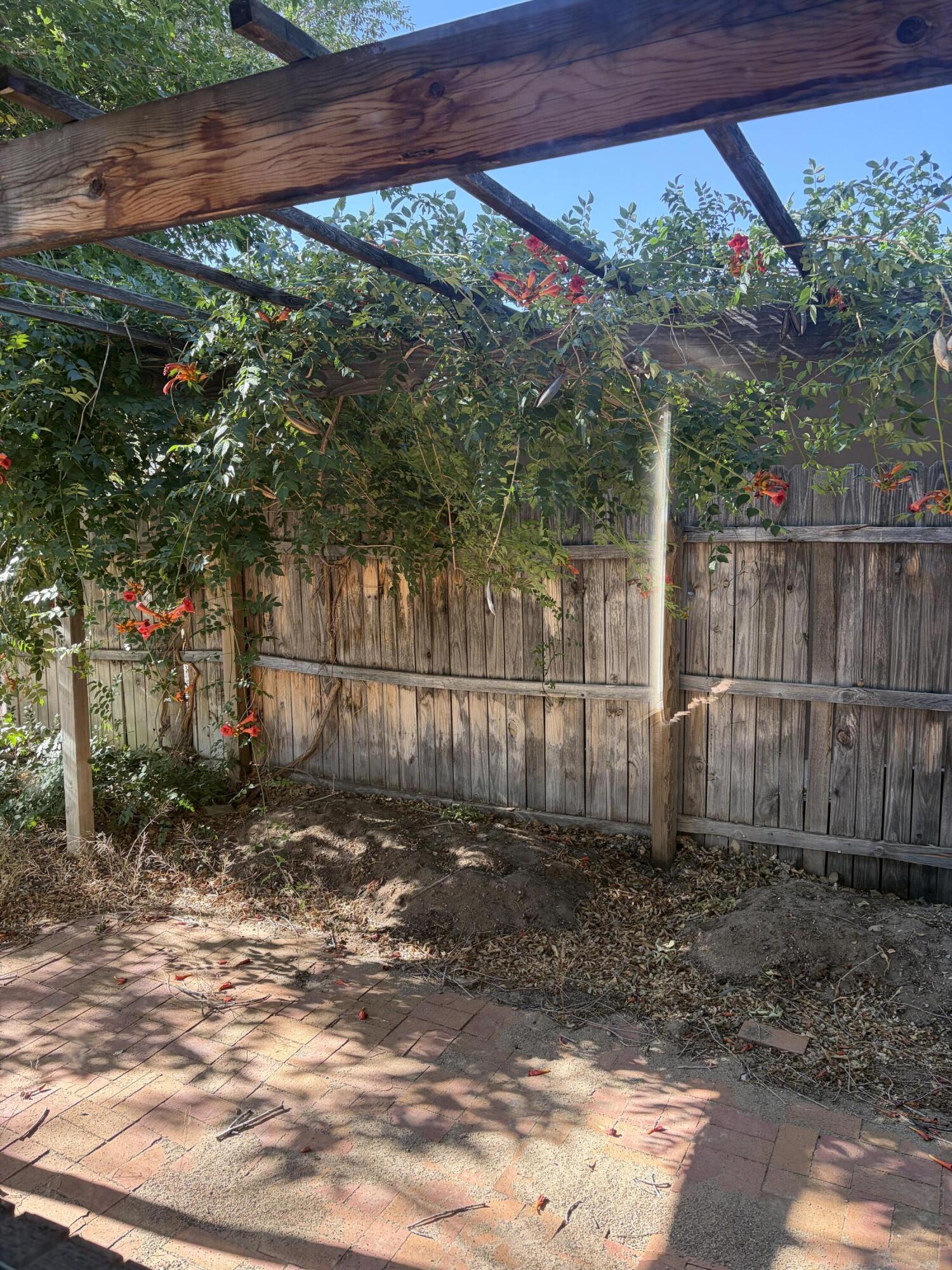 708 Caine Street