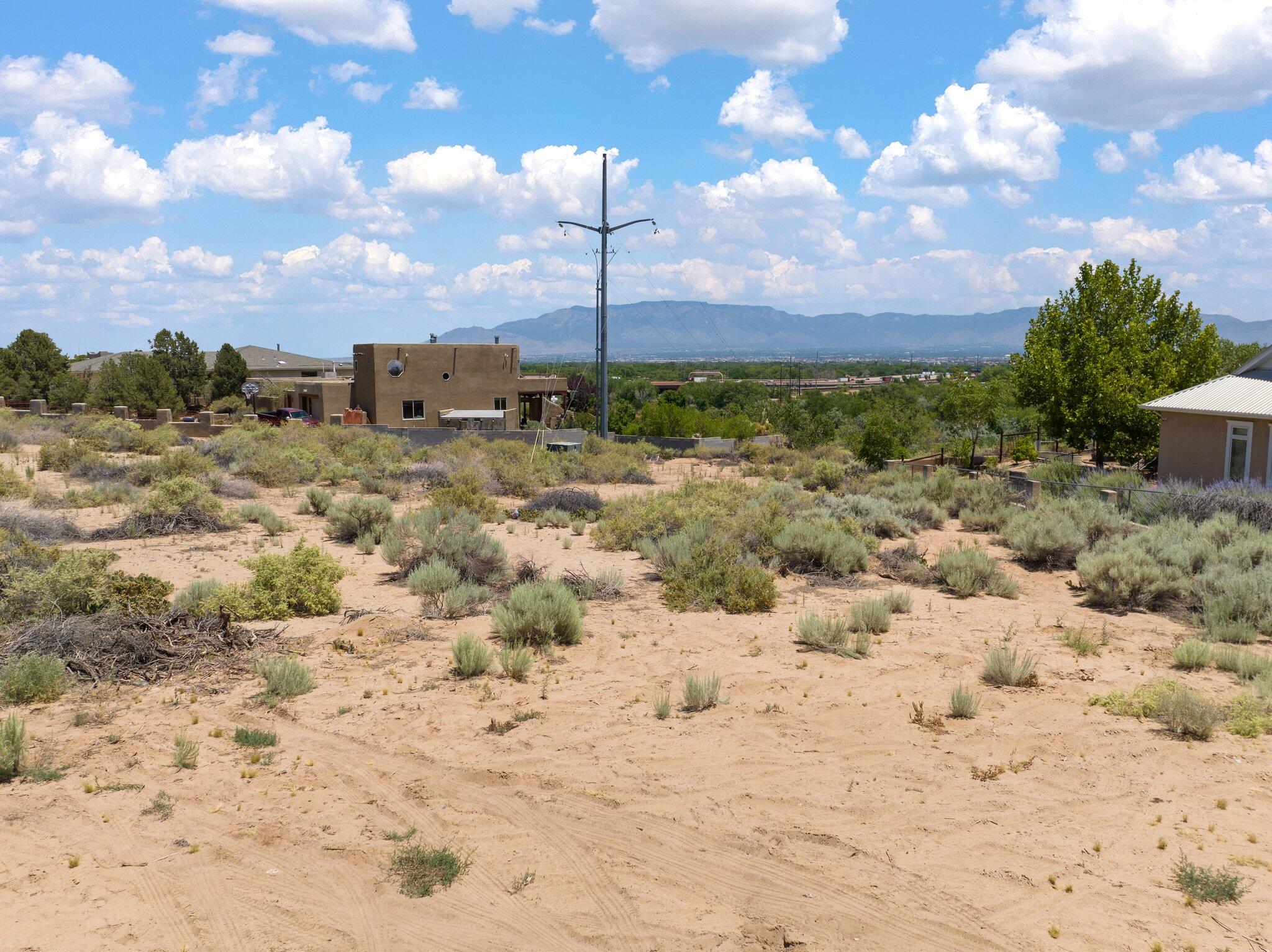 1604 Bluffside Place NW