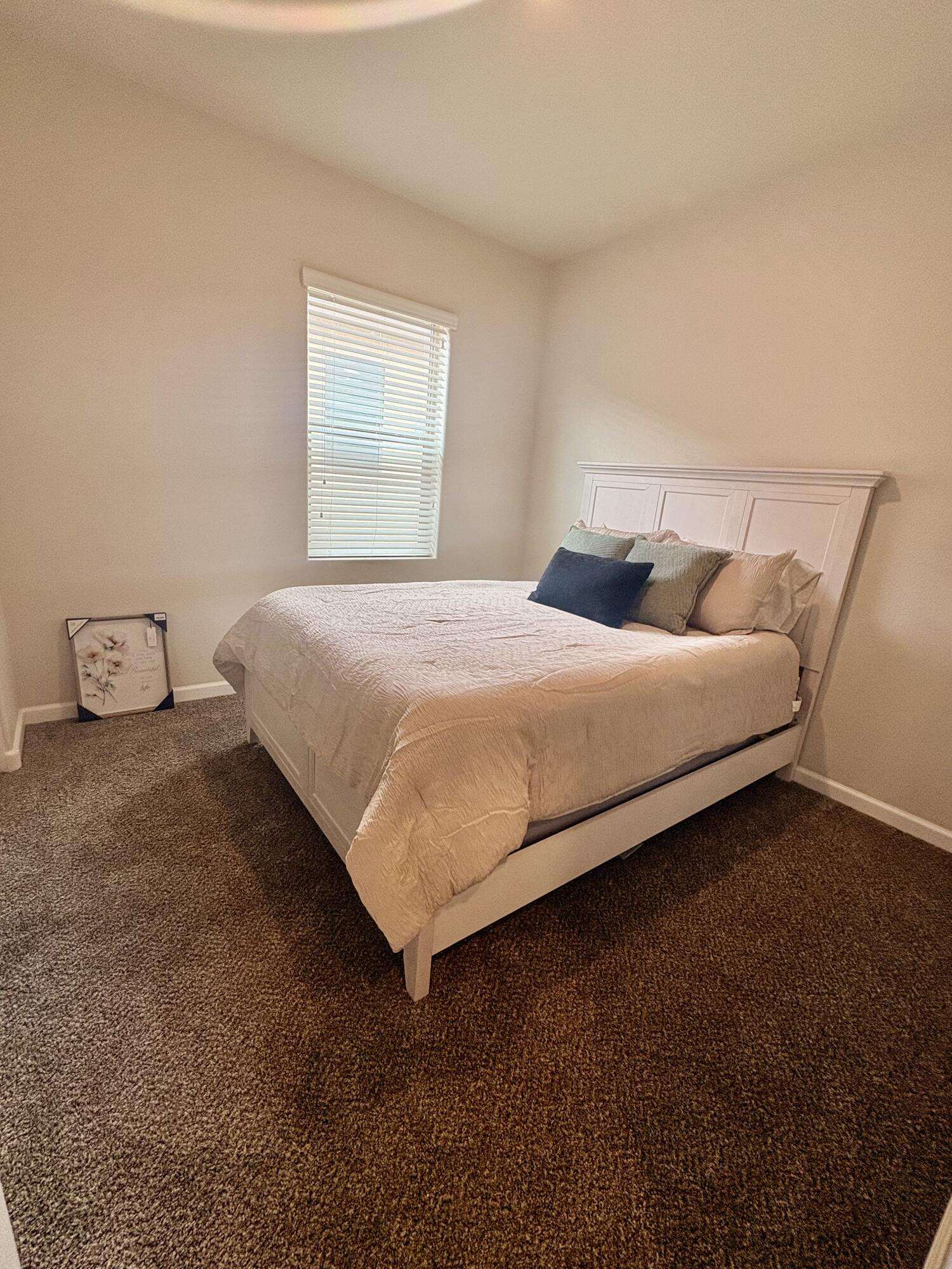 3409 Oregon Trail Road NE