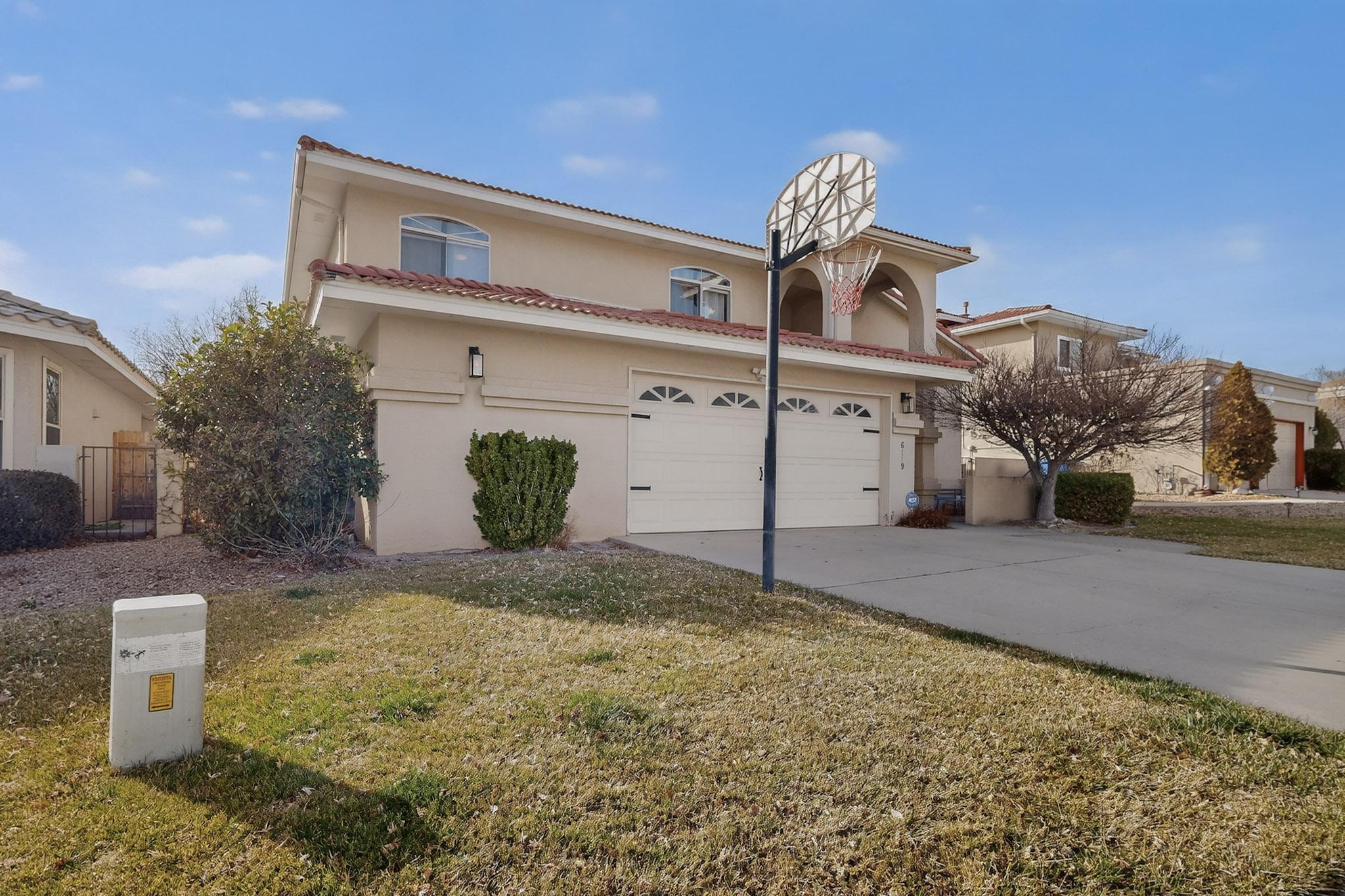 6119 Bancroft Court NE